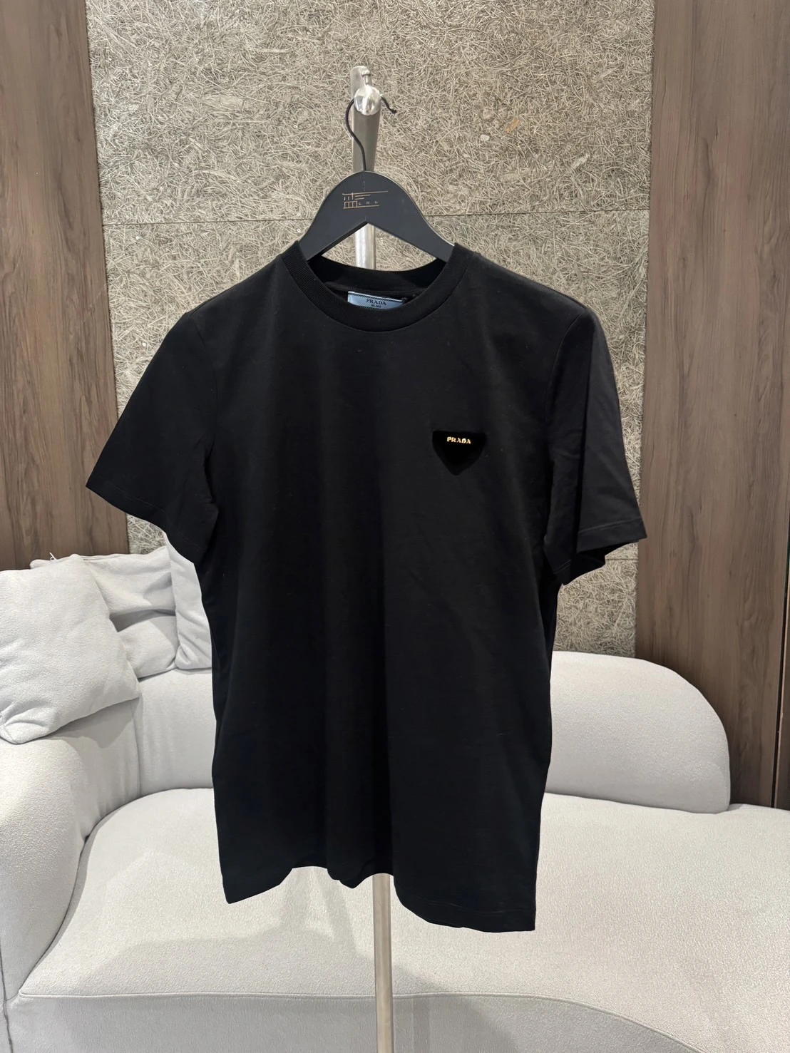 PRADA 小標素面短袖