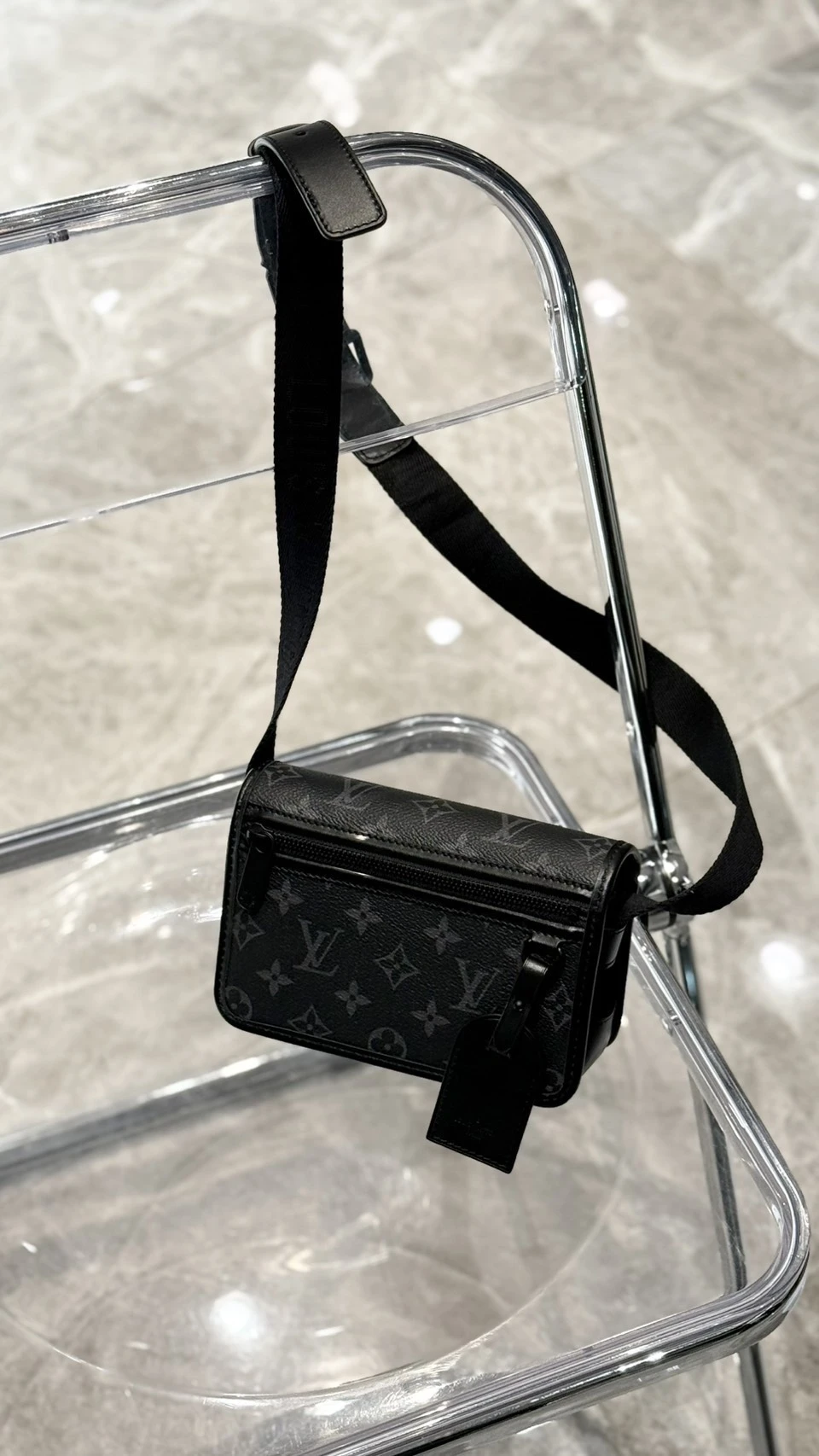 LV 新款相機包