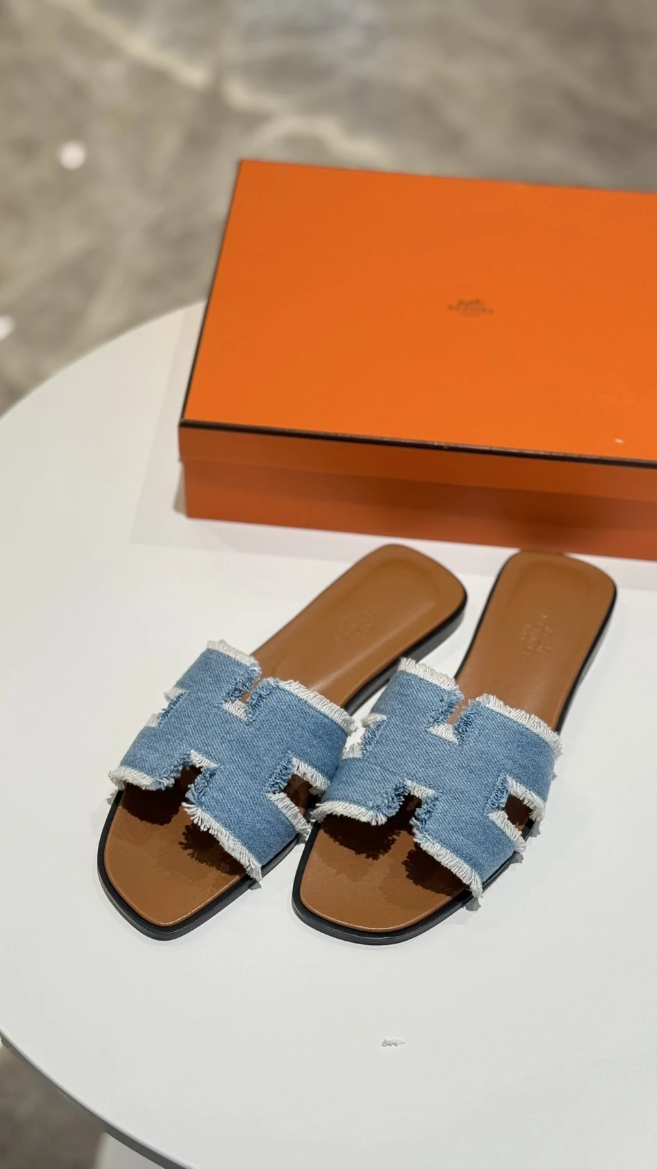 Hermes 牛仔拖鞋