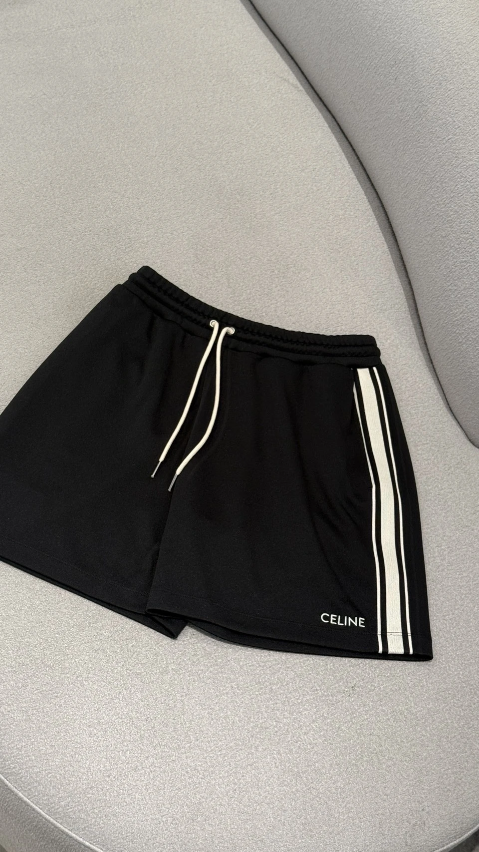 Celine 短褲