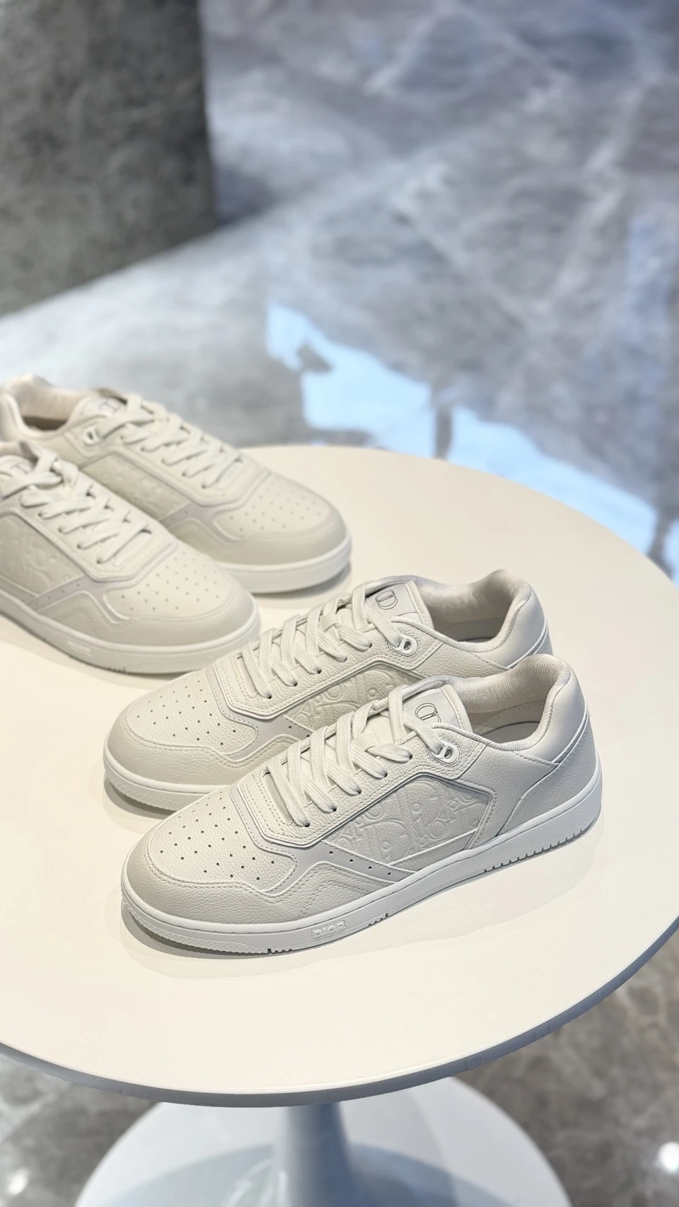 (依尺碼報價)Dior B27 全白