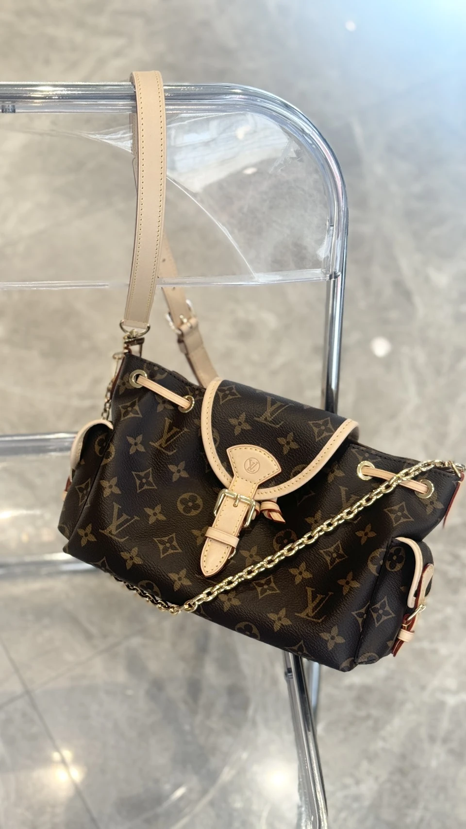 LV 新款 老花側背包