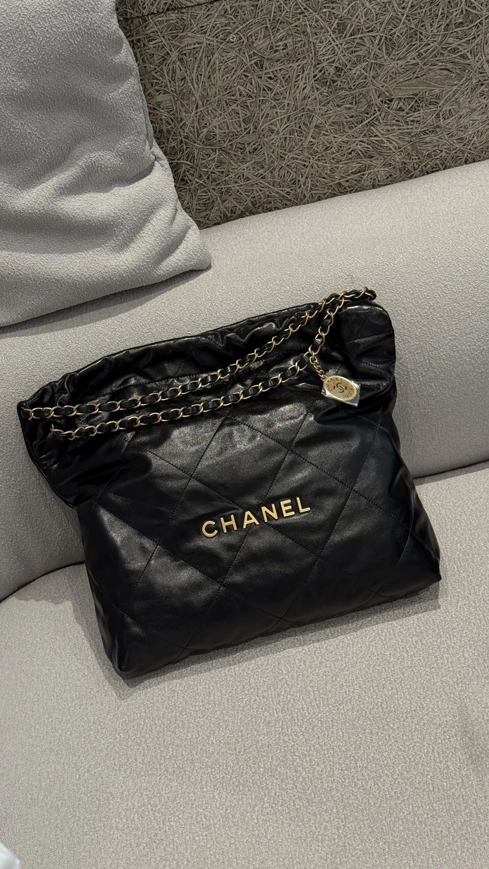 Chanel 22bag黑金小號