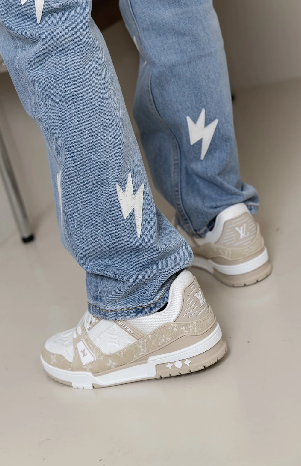 Trainer 奶茶色運動鞋