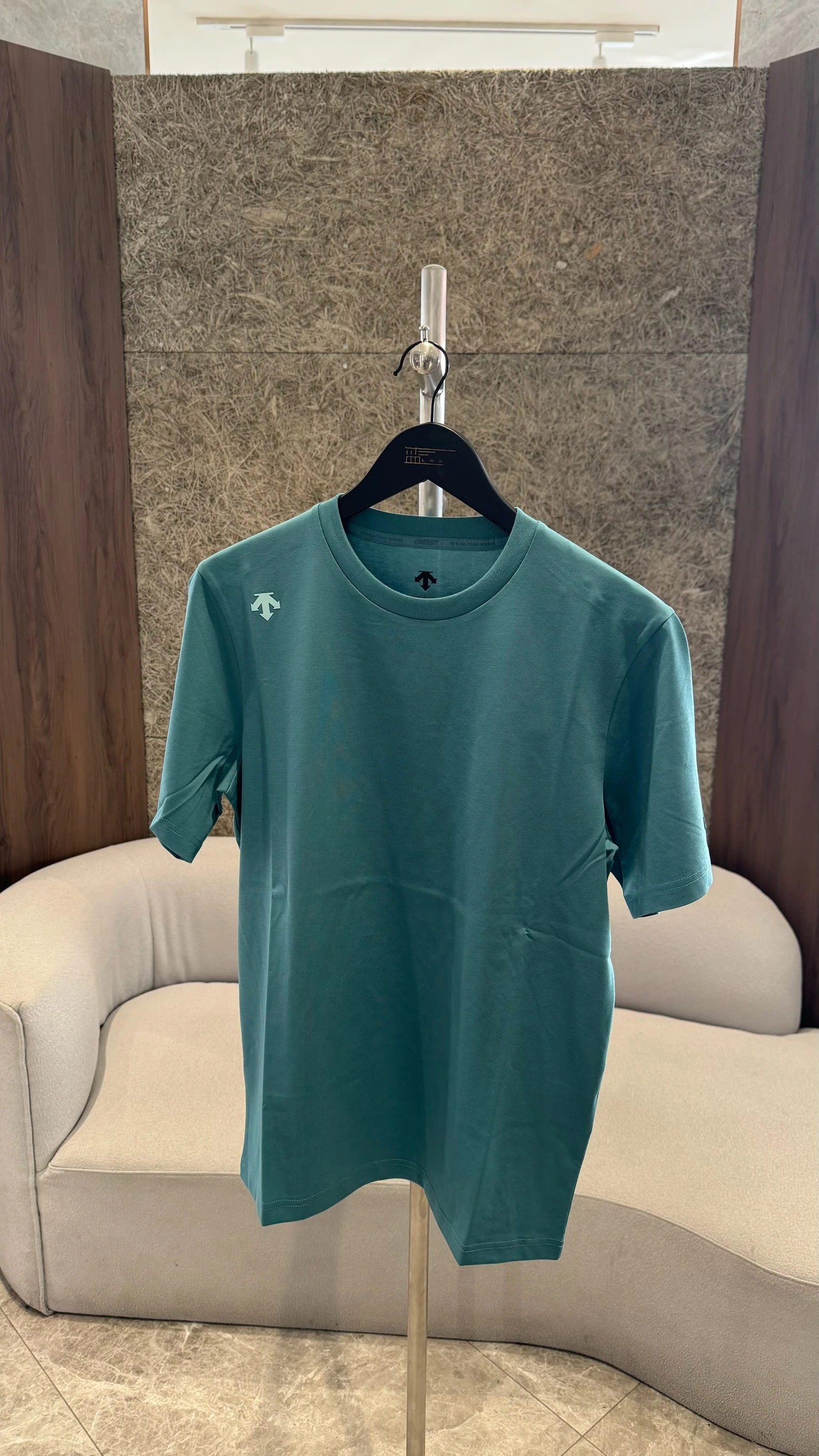 DESCENTE 迪桑特 背後文字 綠（售完）