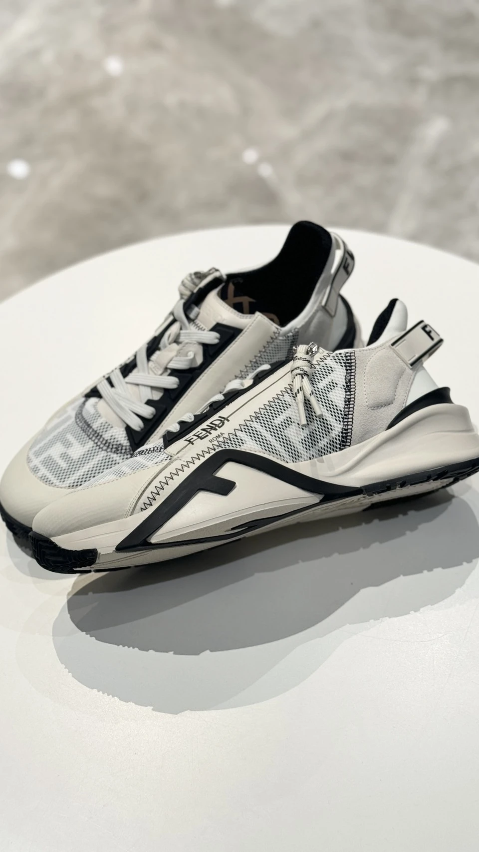 FENDI 運動鞋