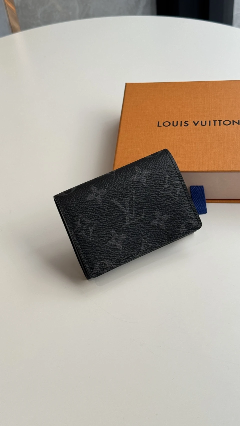 LV 黑老花名片夾短夾