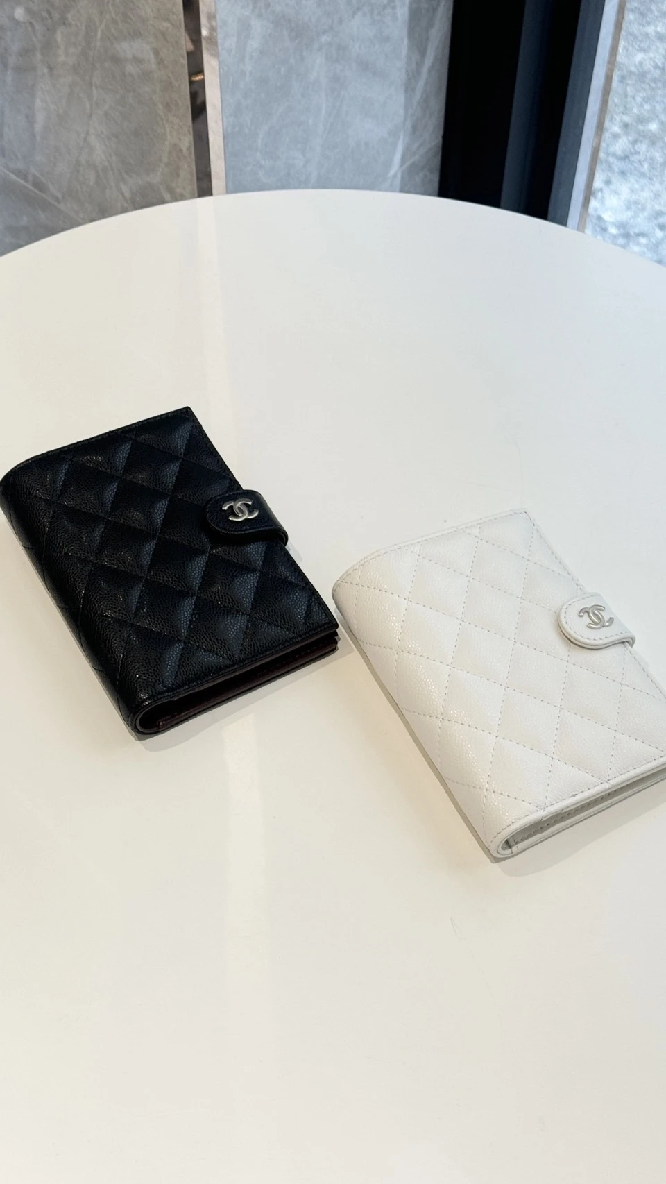 Chanel 護照夾