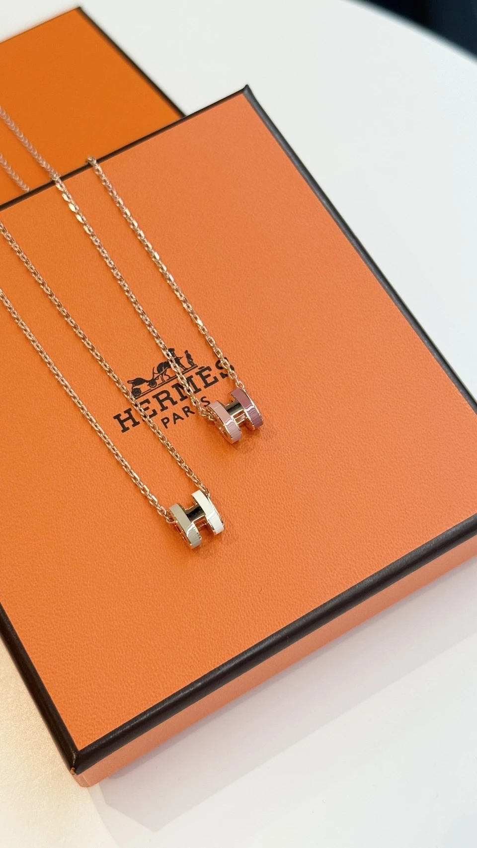 Hermes 新款雙色項鍊
