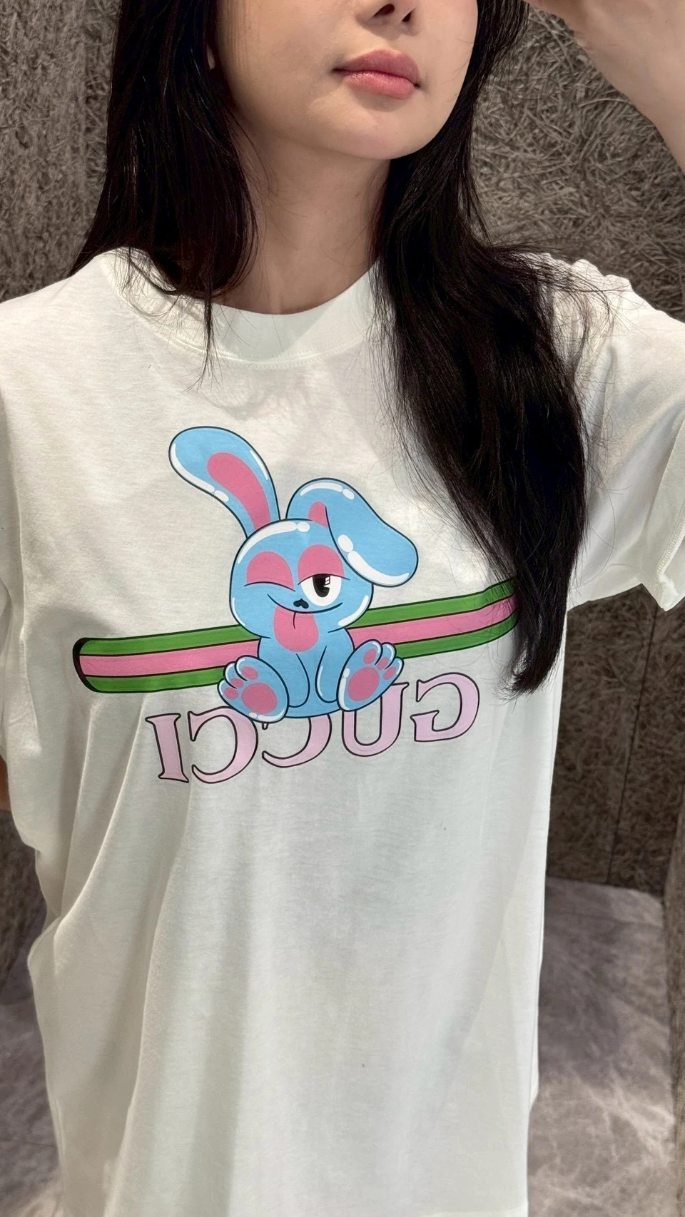 Gucci 胸前兔子短袖