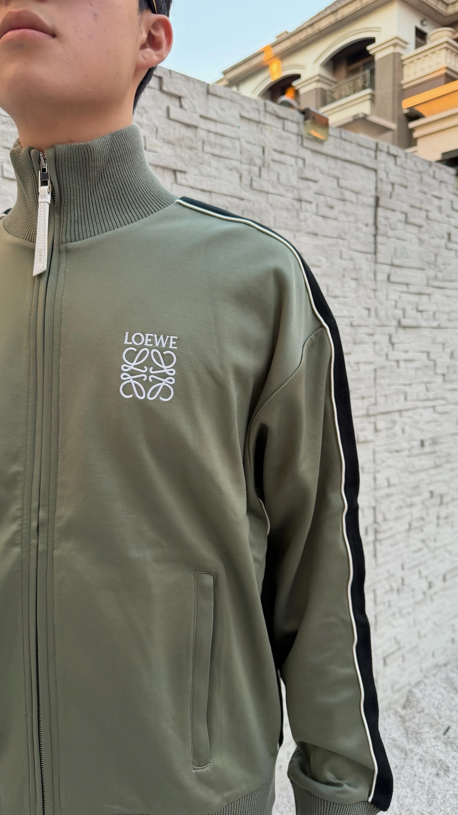 Loewe 軍綠色外套