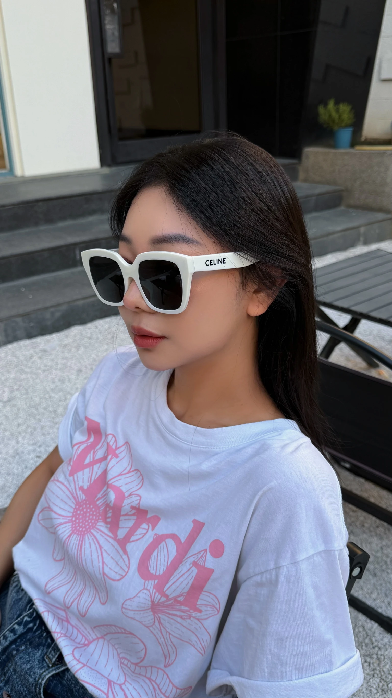 Celine 白字母墨鏡