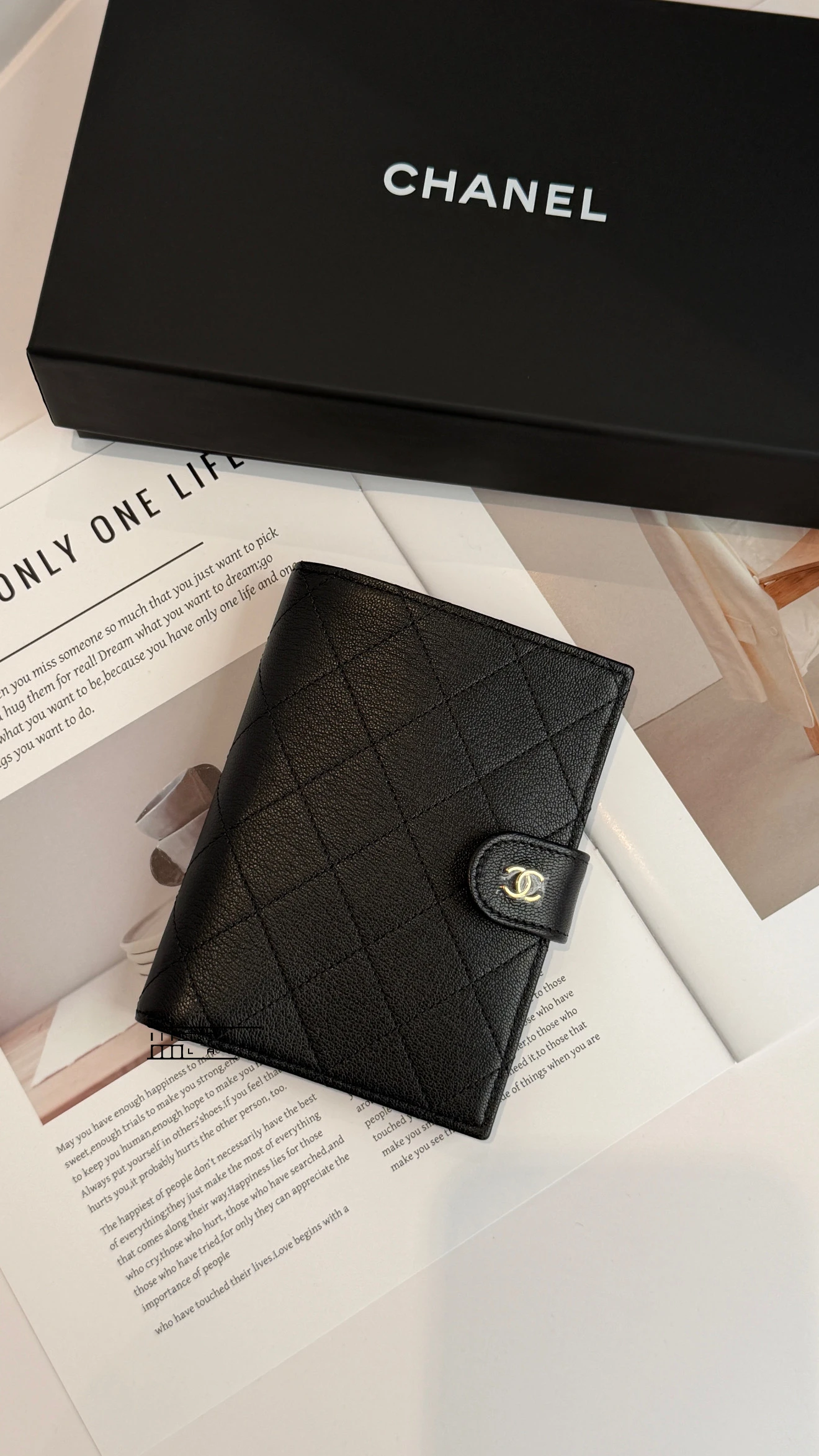 Chanel 新款護照夾