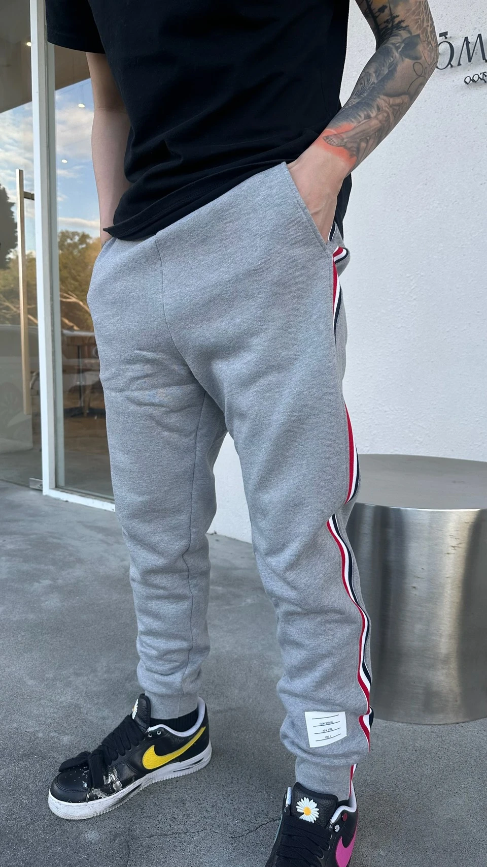 TB 灰色側邊三條線棉長褲