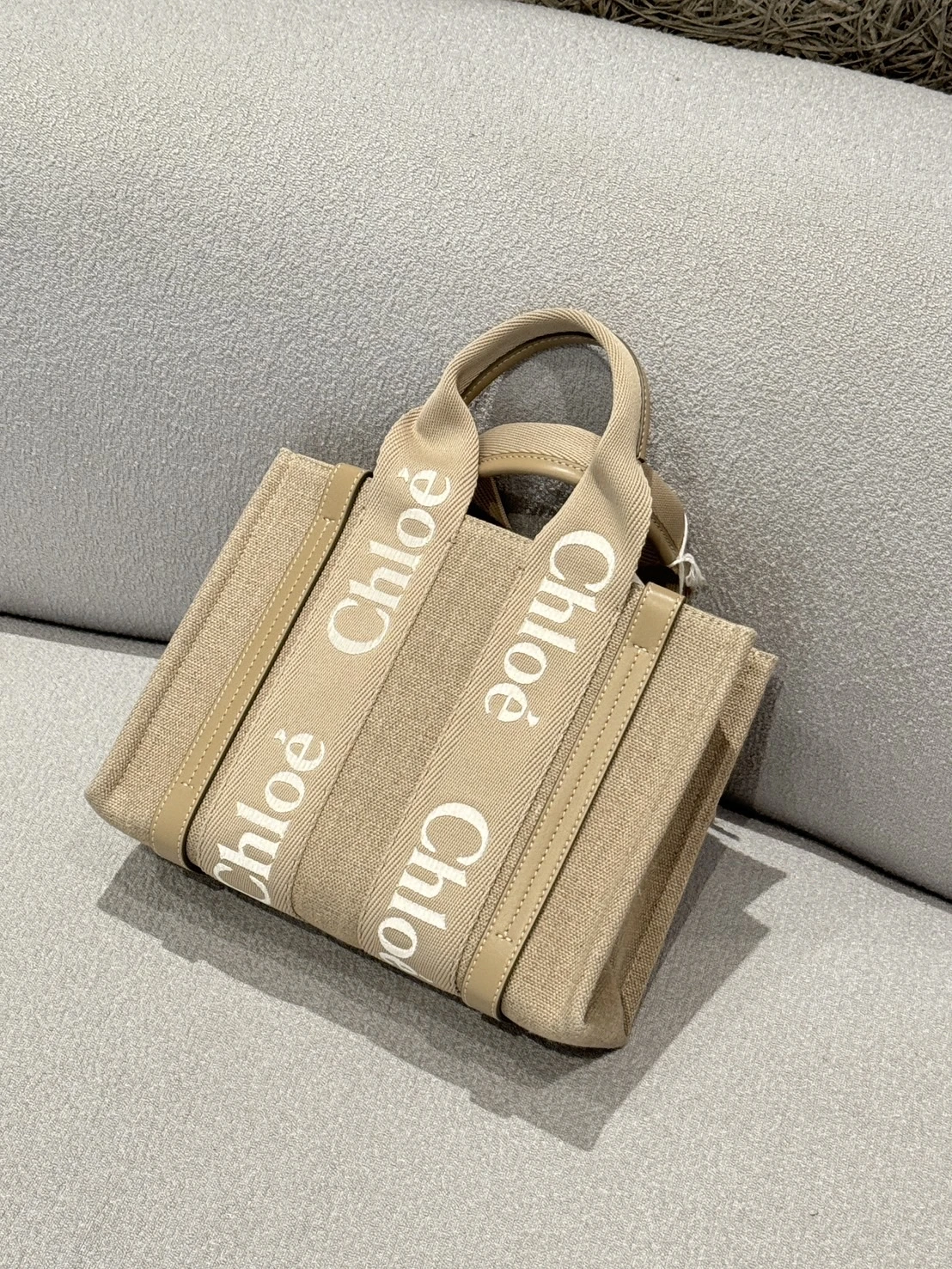 Chloe 新款刺繡托特包 小號