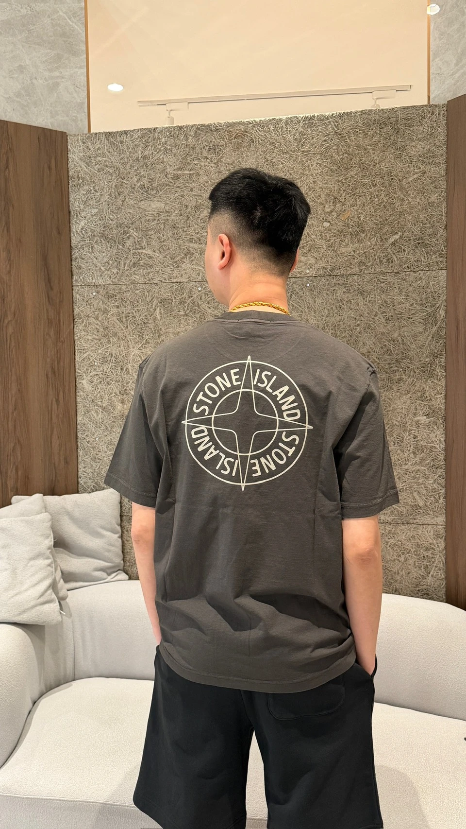 Stone island 背後大標鐵灰色短袖