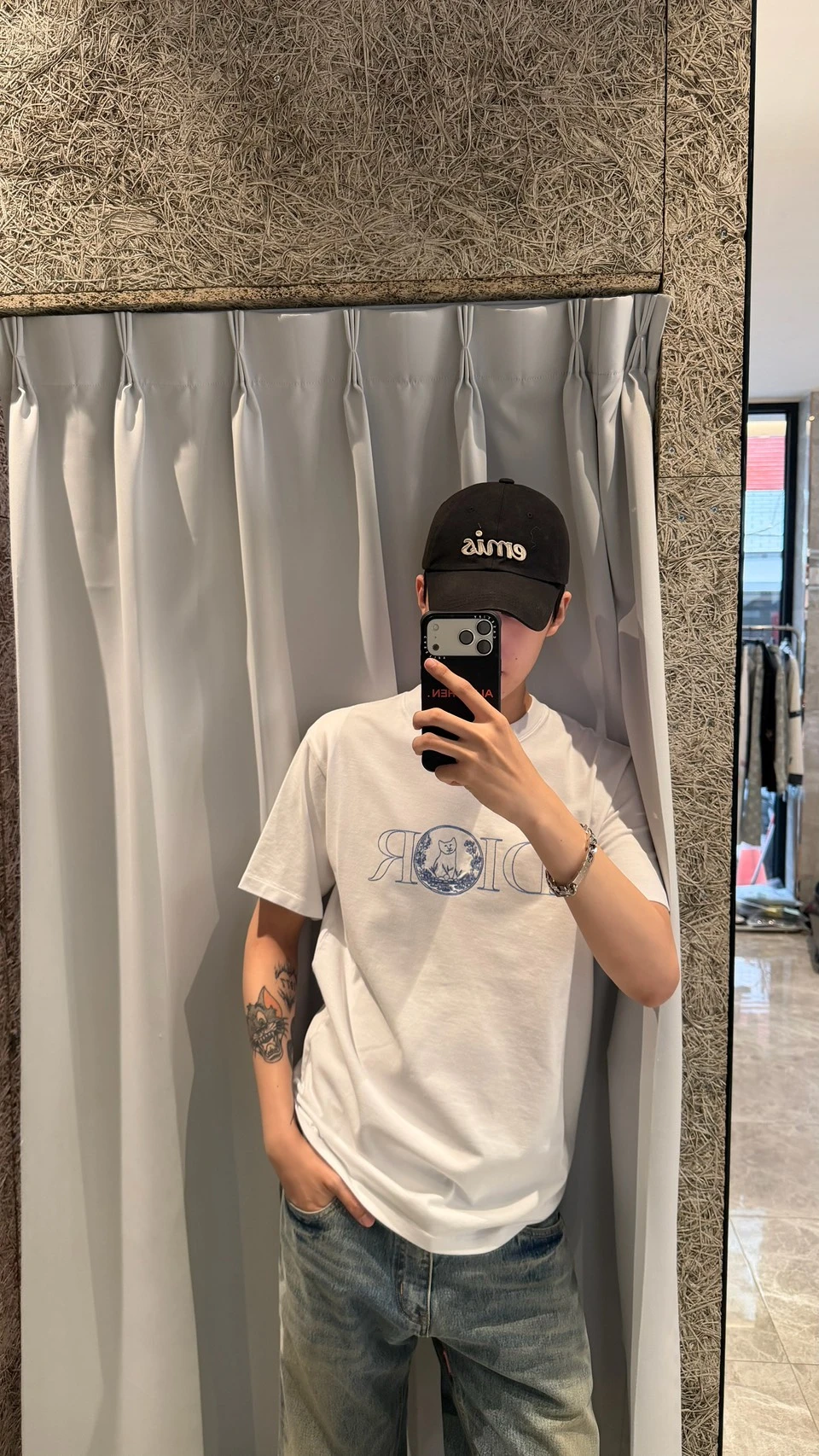 Dior 聯名款貓咪短袖