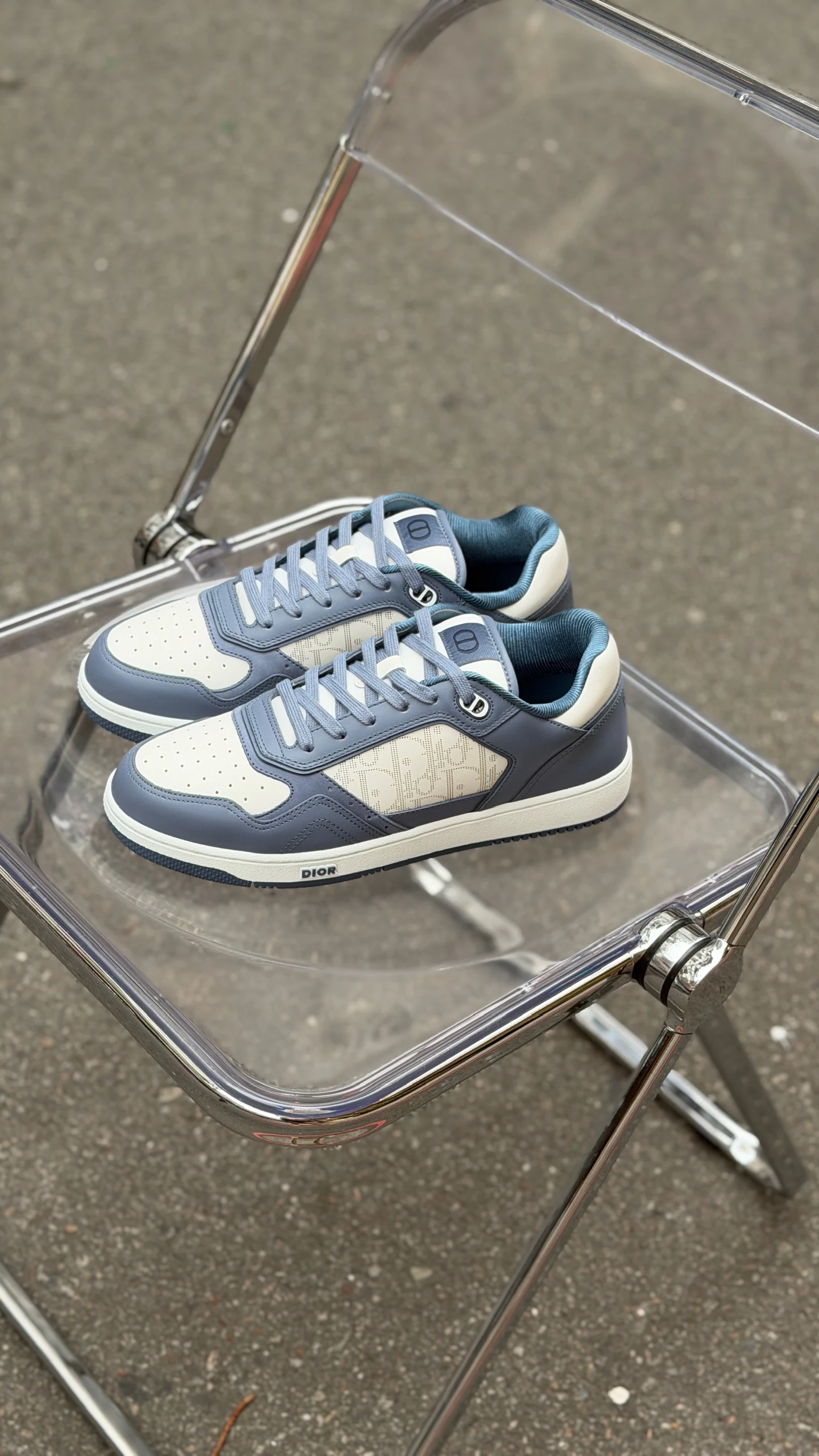 Dior B27霾霧藍拼白運動鞋
