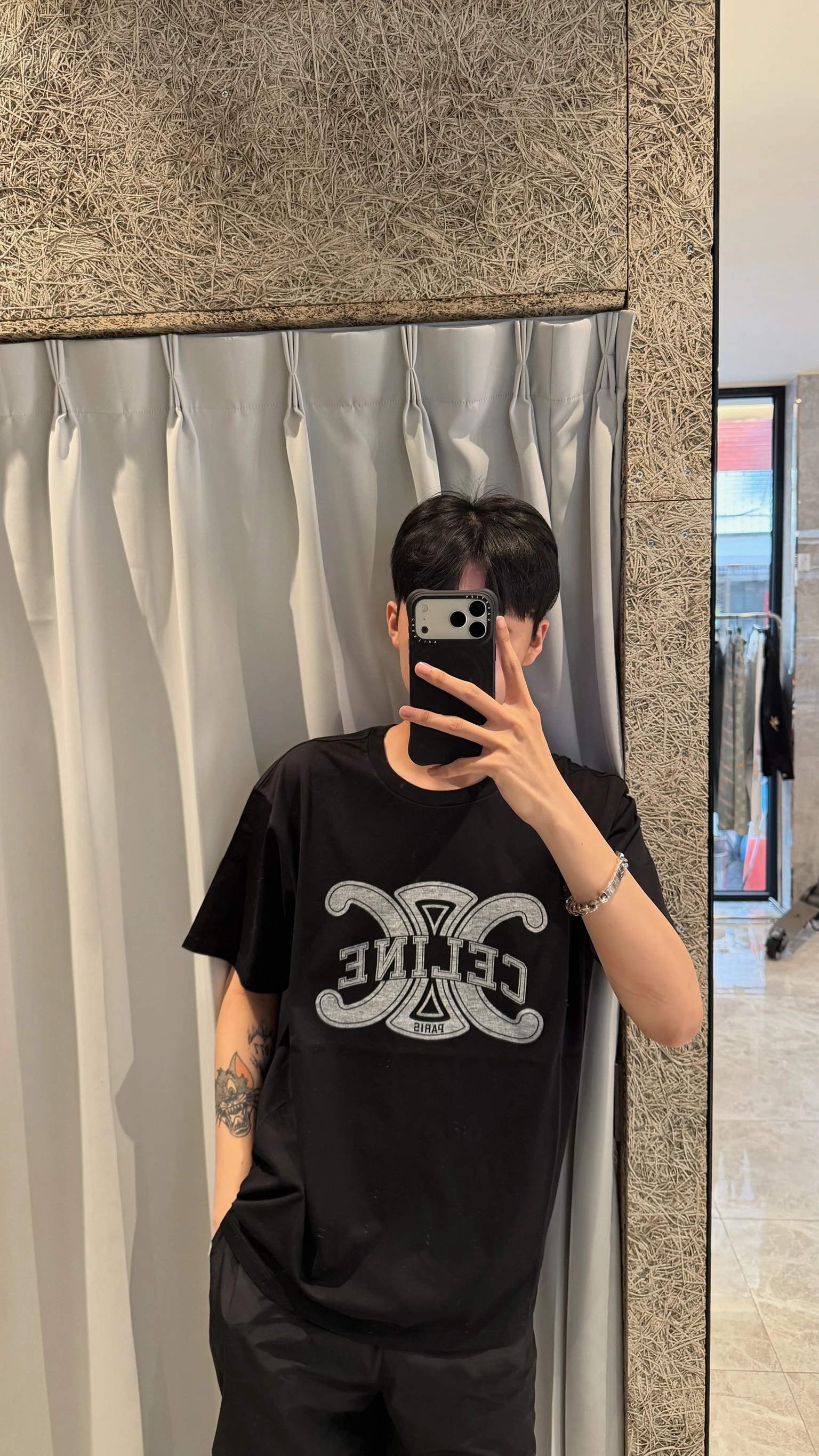 Celine 胸前凱旋門大Logo短袖