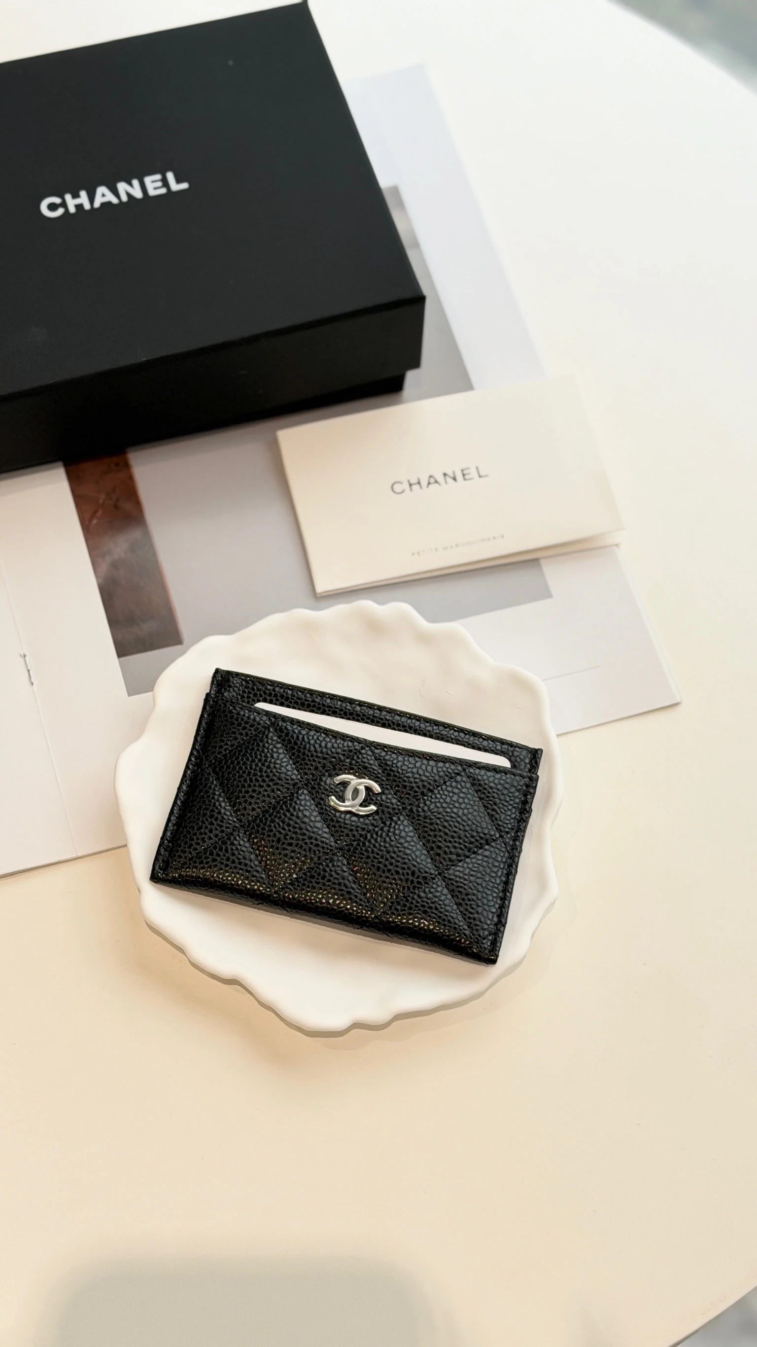 Chanel 卡夾
