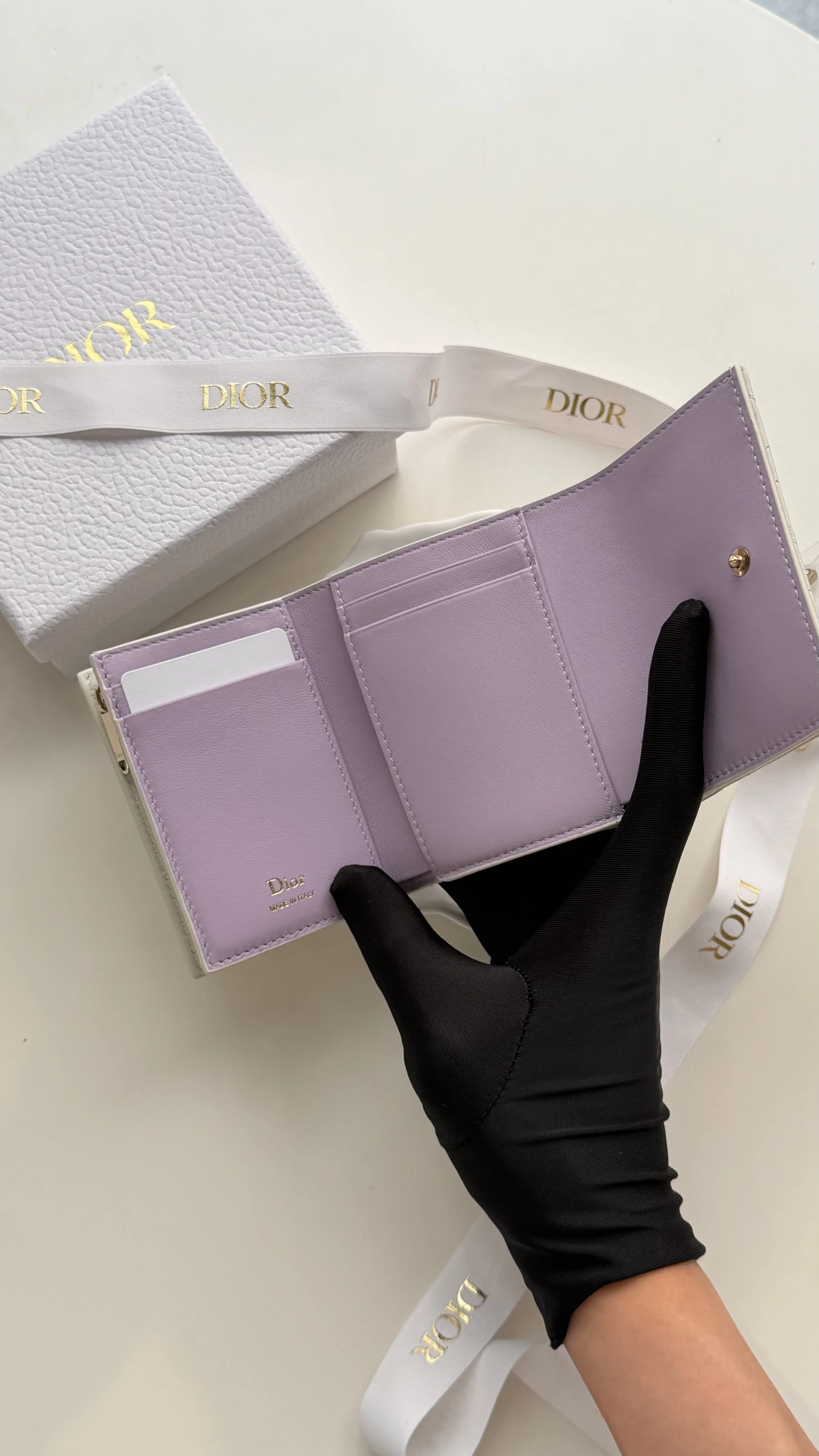 Dior 蝴蝶結白紫配色三折短夾