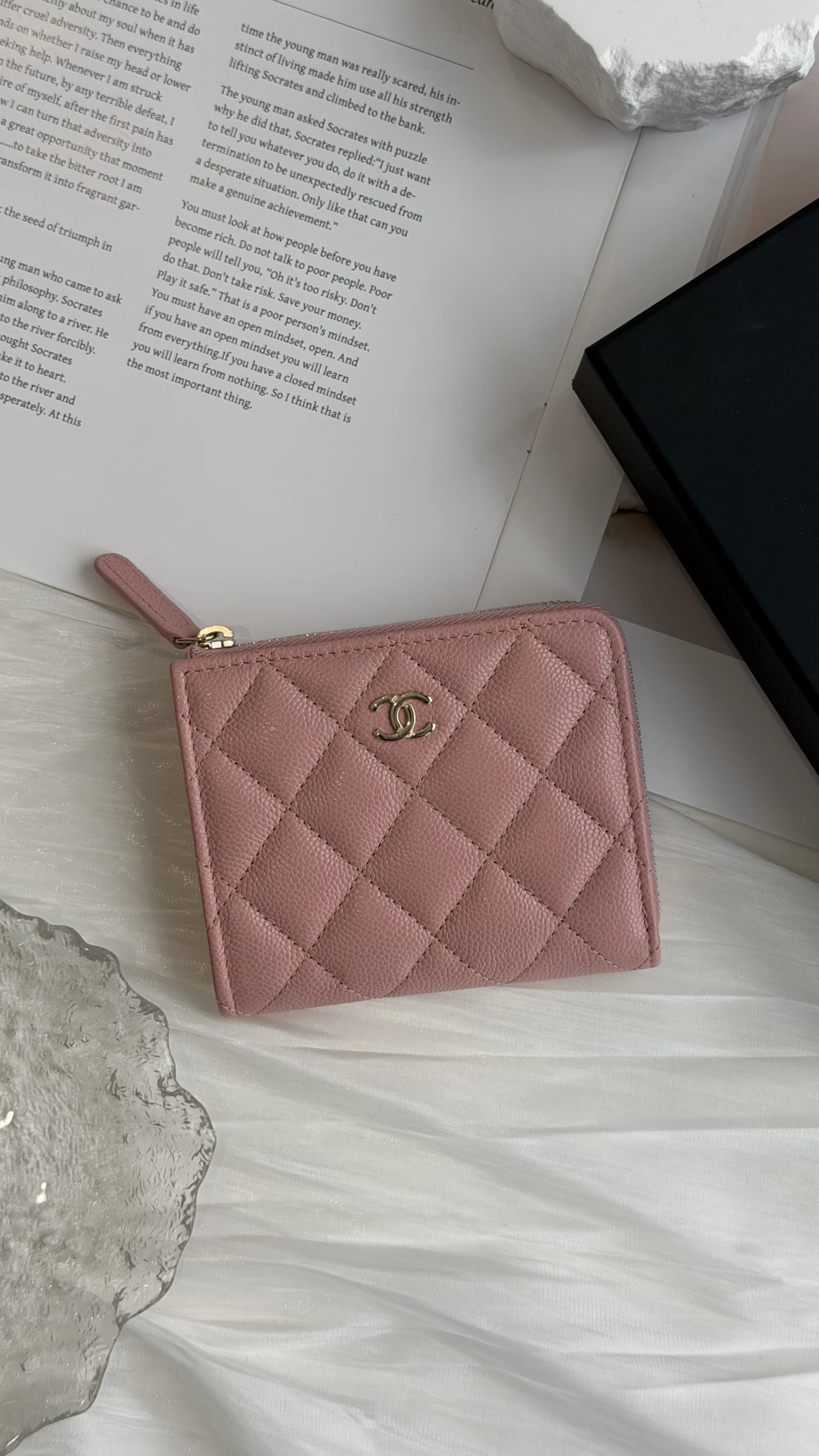 Chanel 櫻花粉L型零錢包