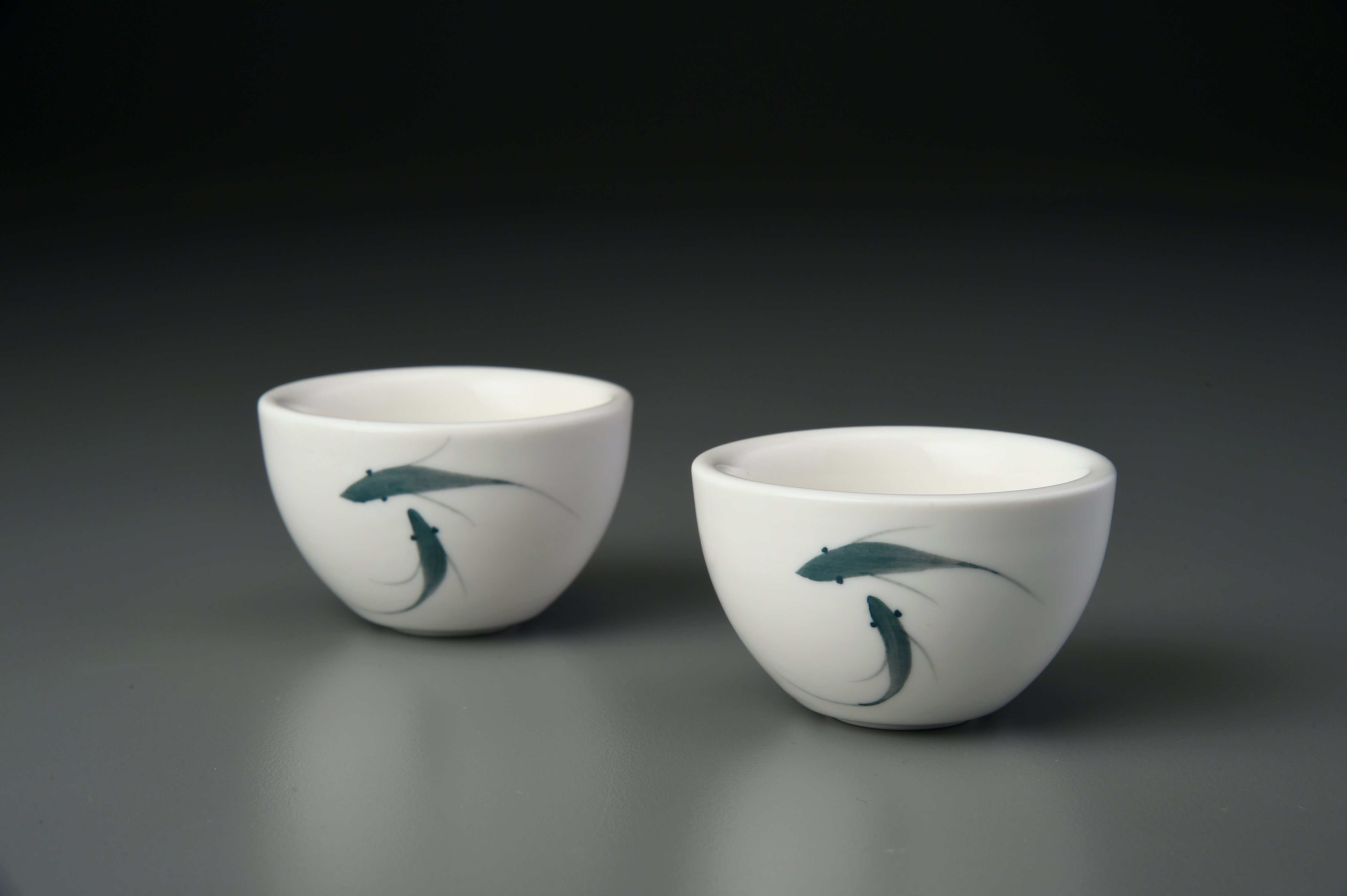 手繪雙魚不倒杯(60cc) 丞漢茶具｜茶具｜茶具批發