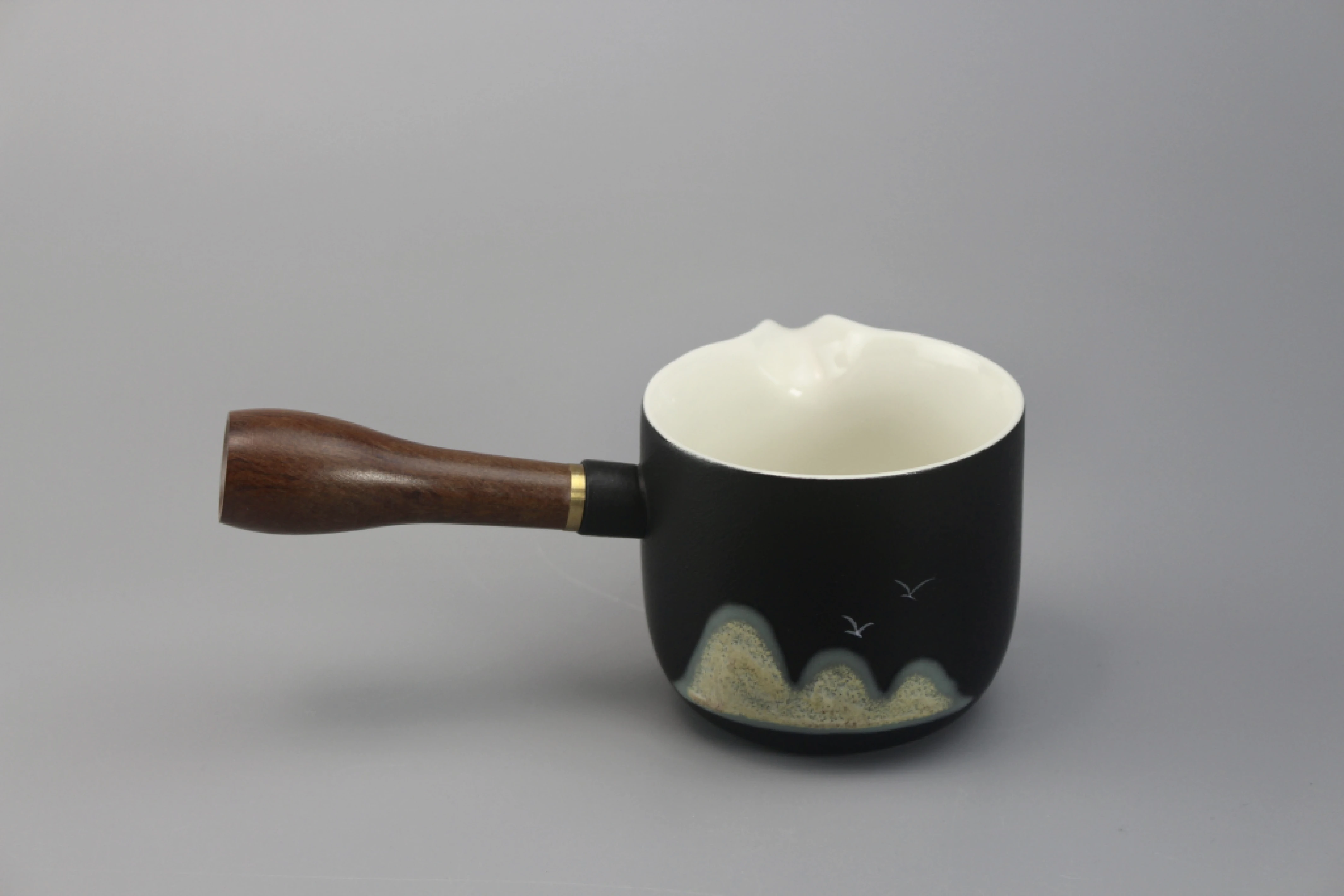 黑彩山水木柄茶海(200cc)