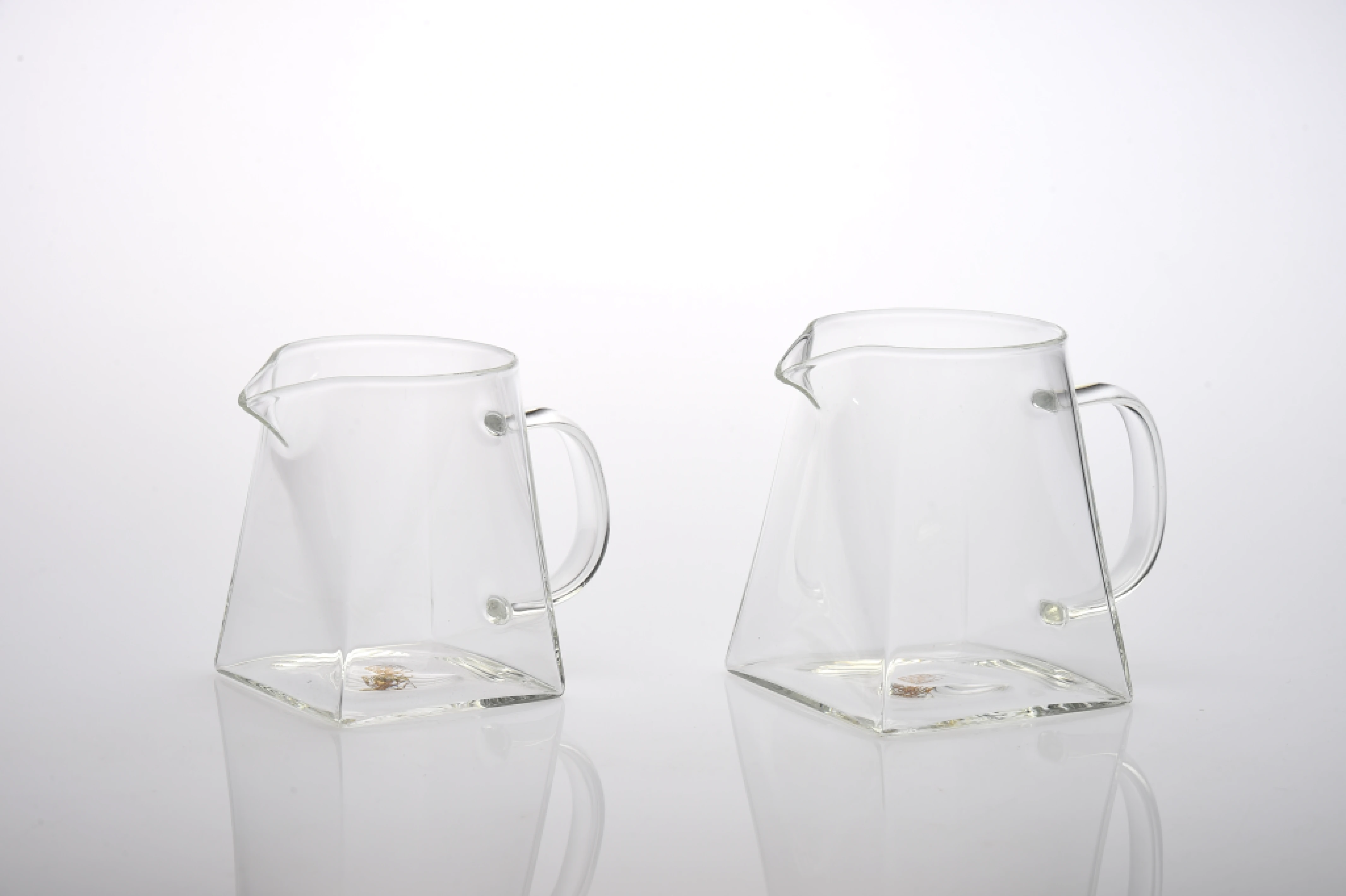 GL立體梯形耐熱玻璃茶海(大460ml/小360ml)
