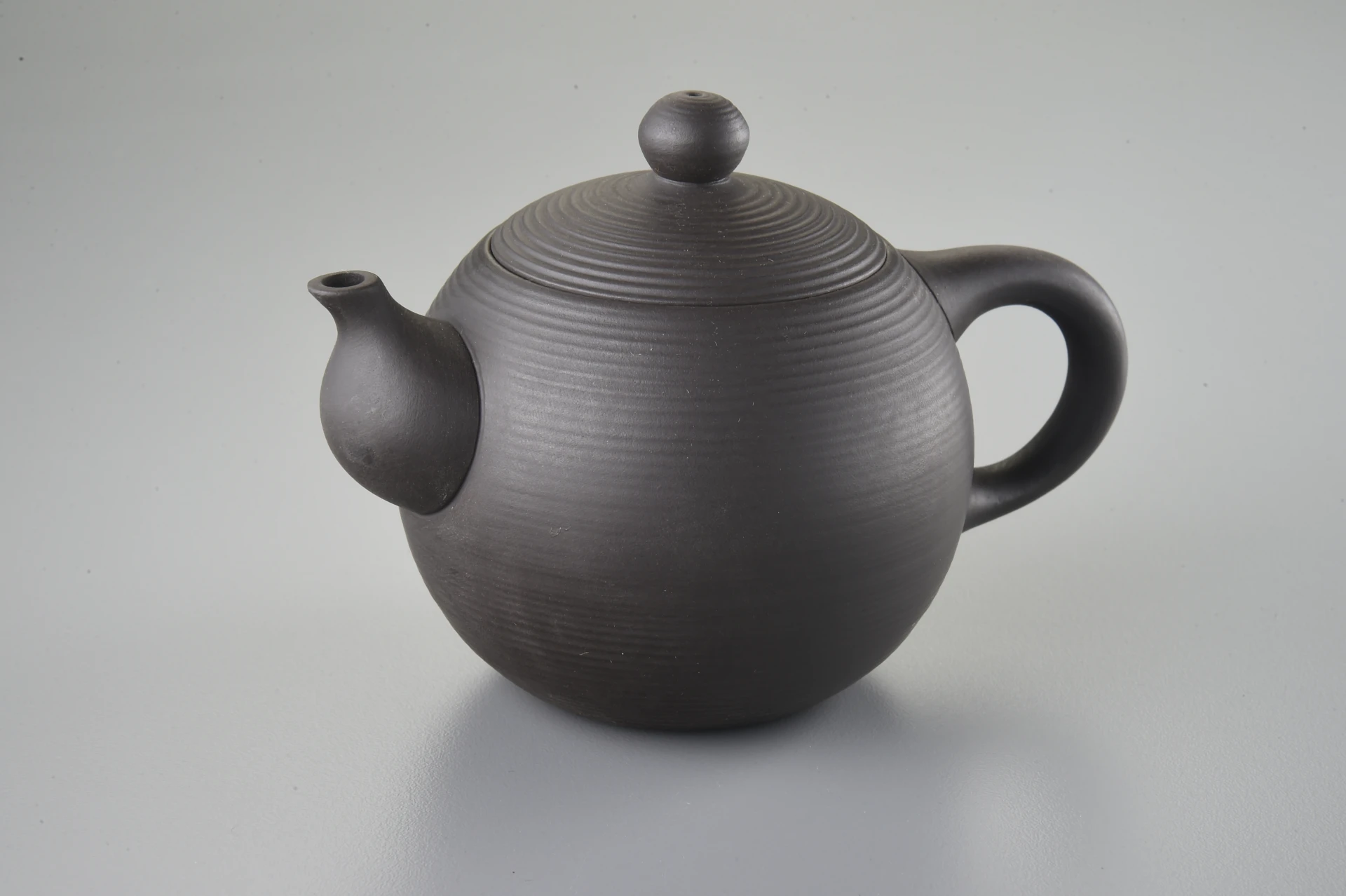 黑泥圓滿壺(260cc)