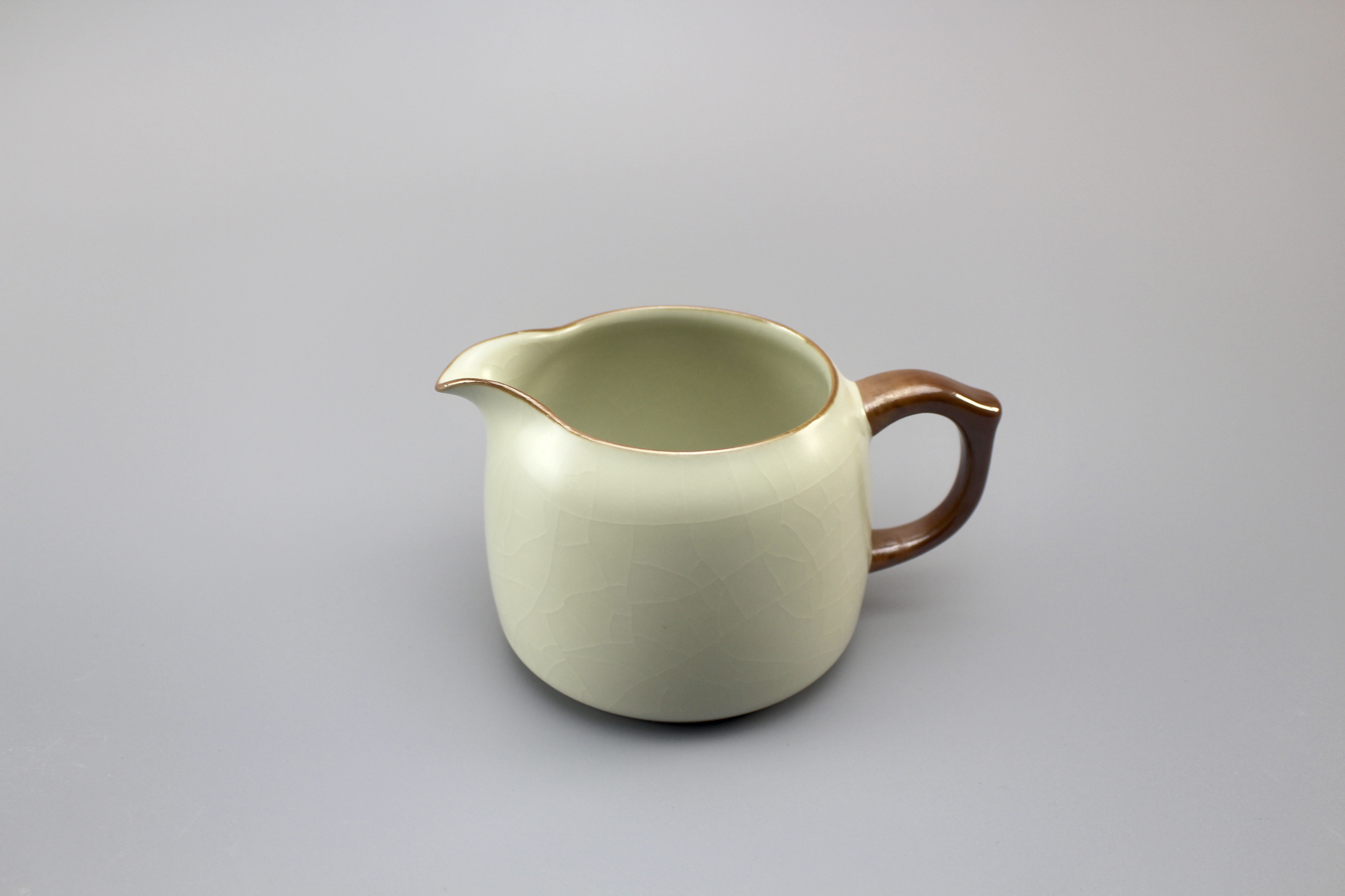 汝窯米黃井藍茶海(300cc) 丞漢茶具｜茶具｜茶具批發