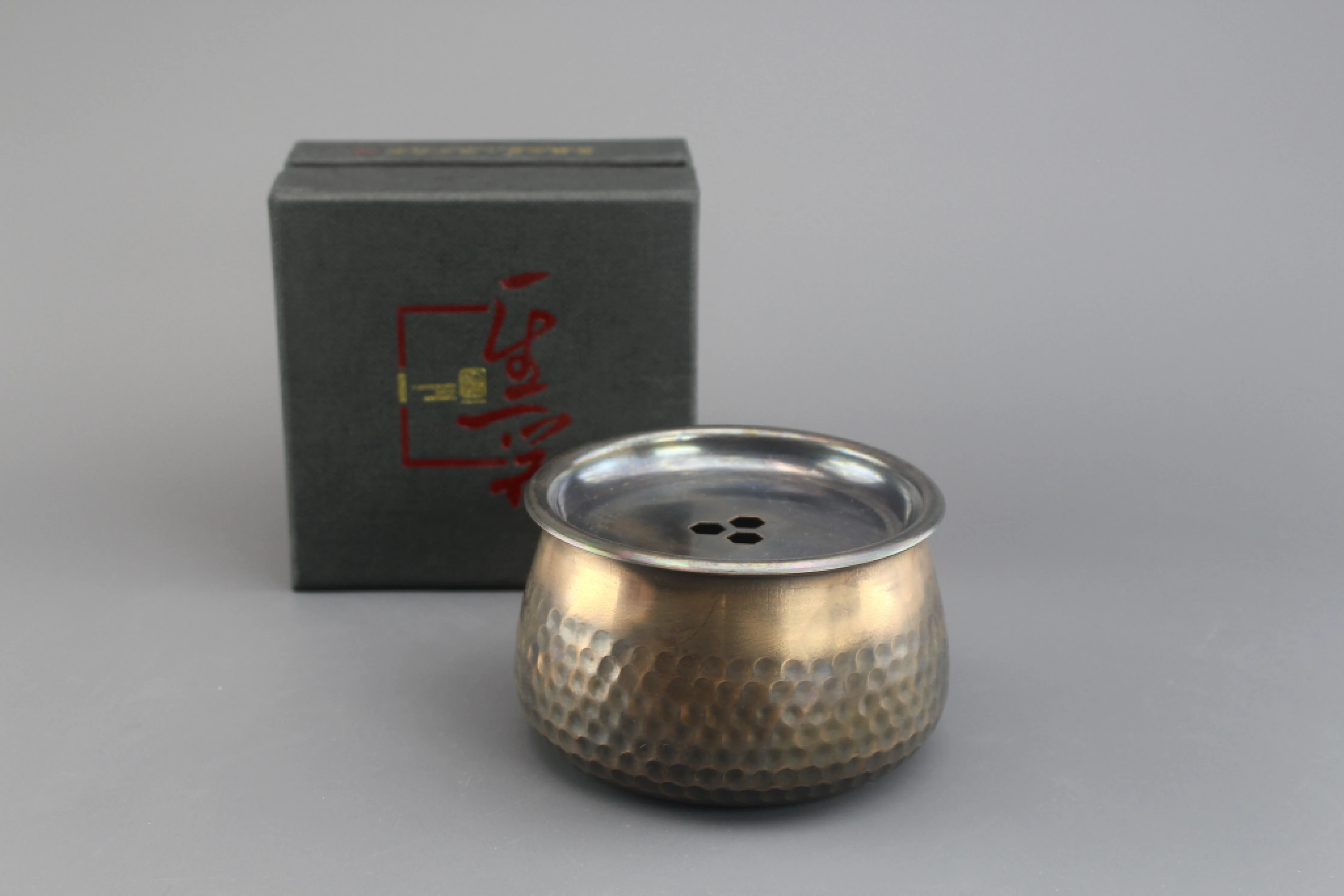 古銅製龍紋古茶缽