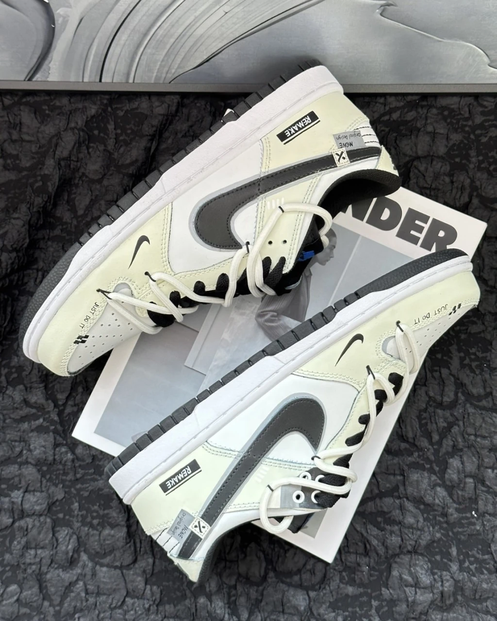 【訂製球鞋】DUNK 明暗交界線 黑白俱樂部