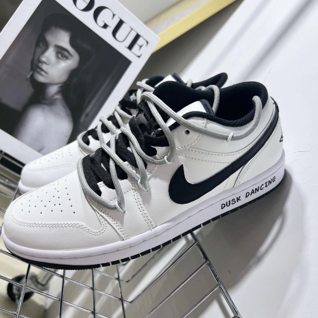 【訂製球鞋】 Jordan Air Jordan 1 Low 黑白玩家