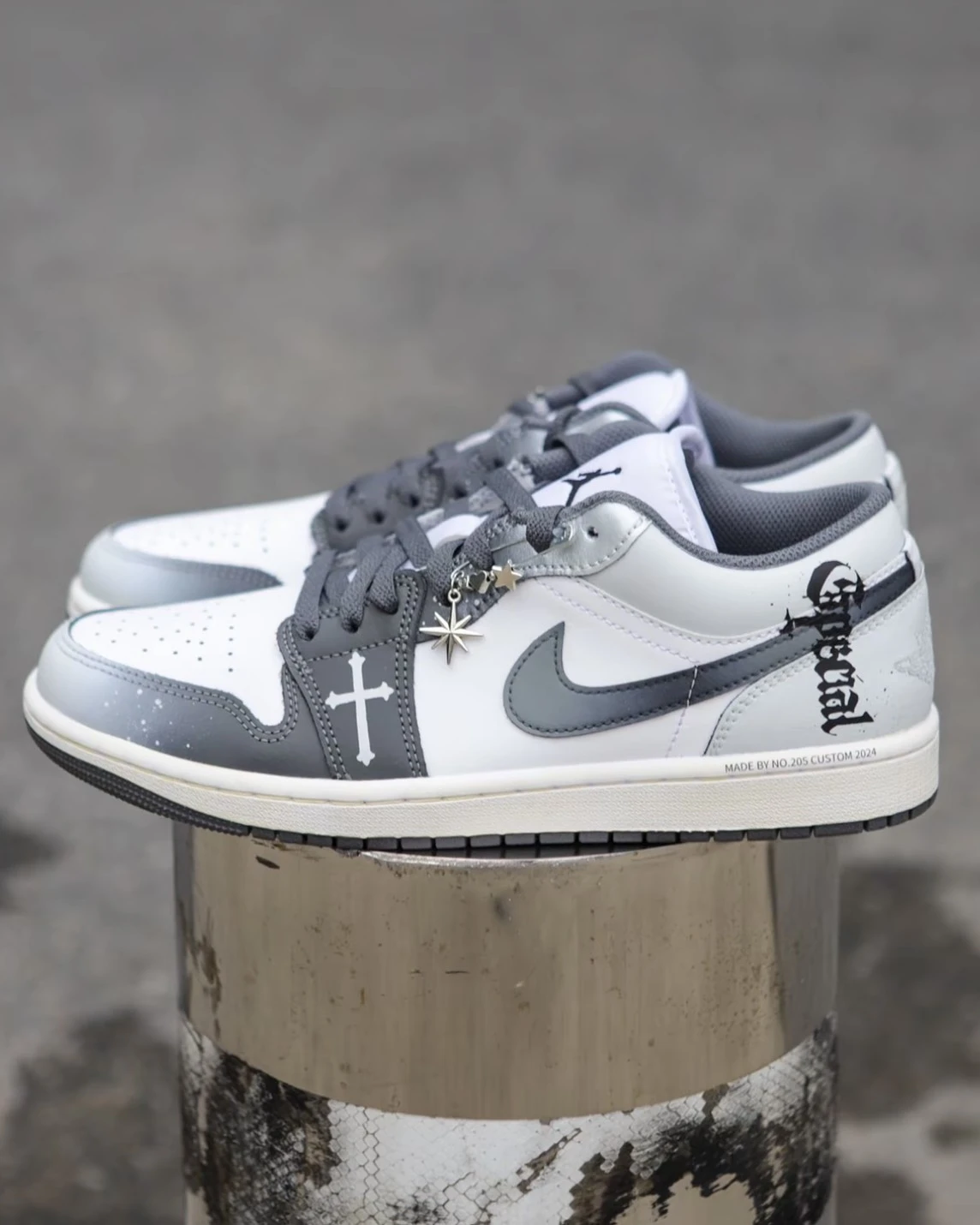【訂製球鞋】 Nike AIR JORDAN 1 神聖叛逆