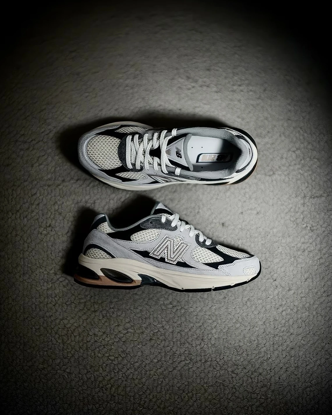 【現貨】New Balance NB 2010 灰黑橙 灰黑 男女款 山系 機能 U2010TTO