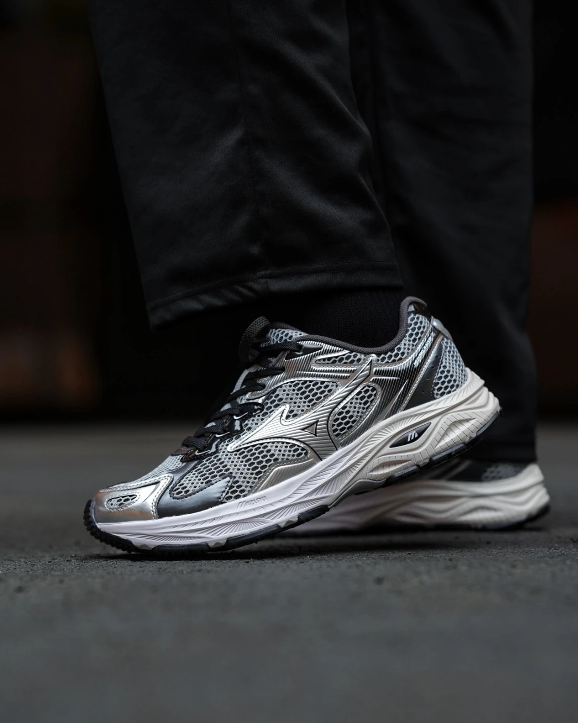 【預購】Mizuno Racer S 銀灰千禧復古風 D1GH253517
