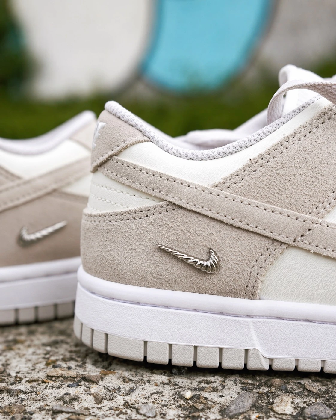 【現貨】Nike Dunk Low 小銀勾 麂皮 復古 低筒 月牙灰IO4244-105