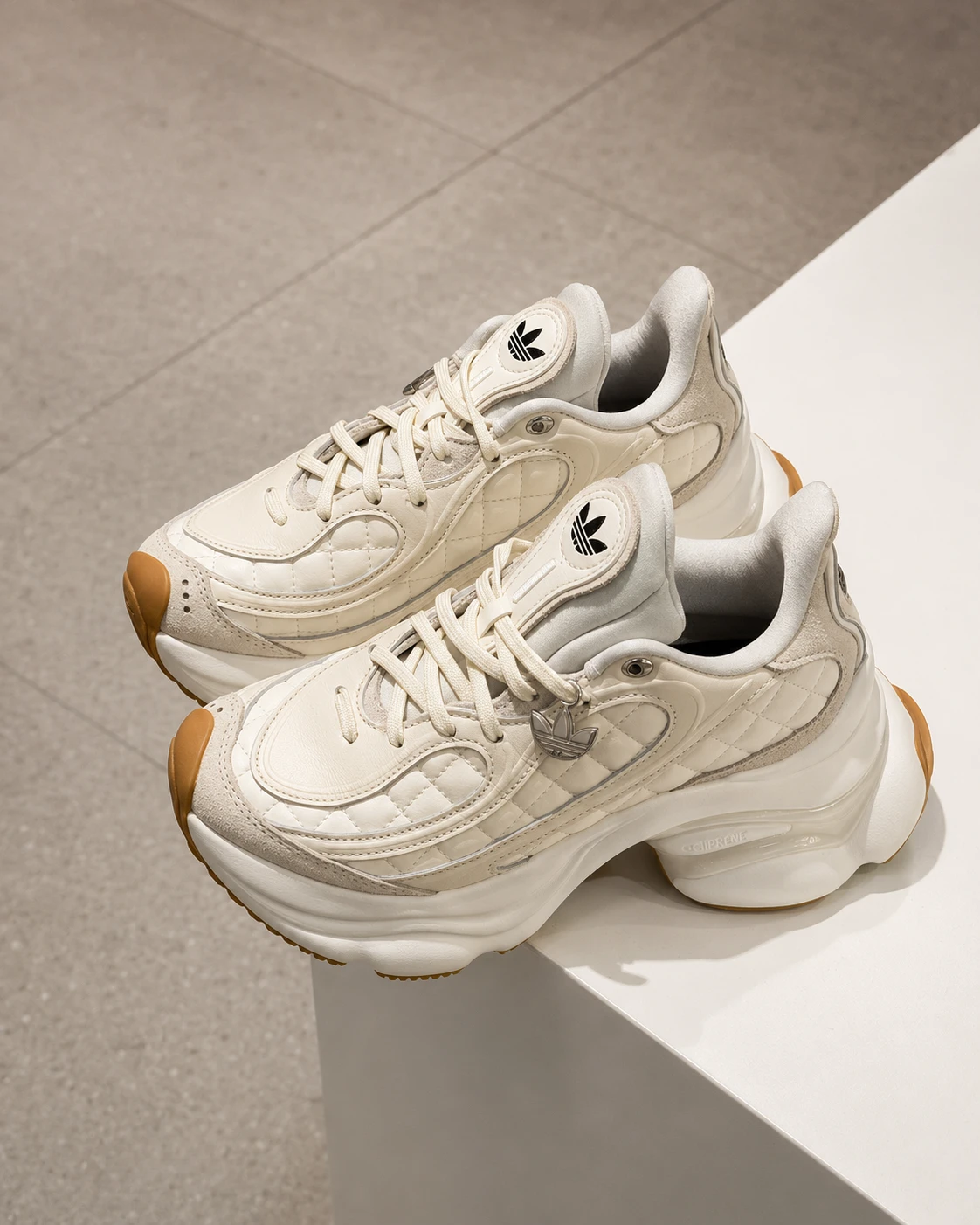 【質感爆棚】ADIDAS小香風菱格老爹鞋