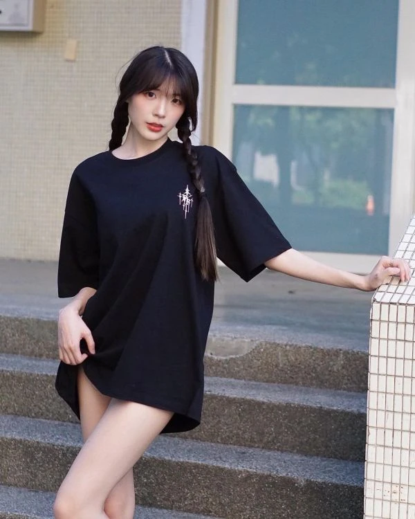 【現貨】STR黑翼短Tee