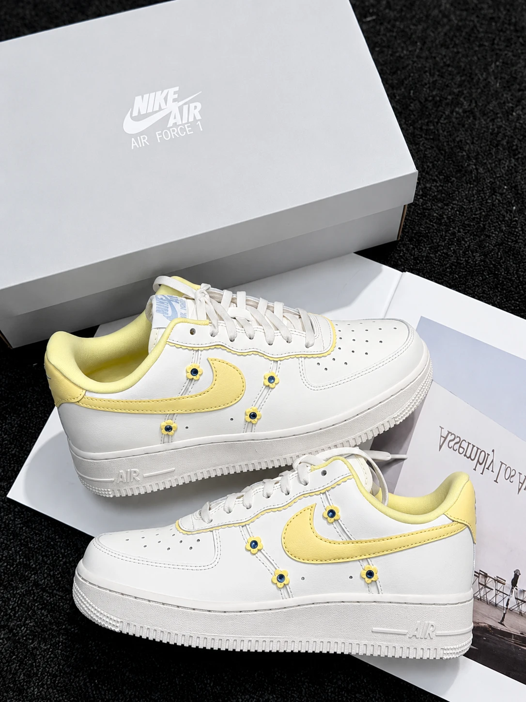 【爆款】NIKE AIR FORCE 1奶香小黃花