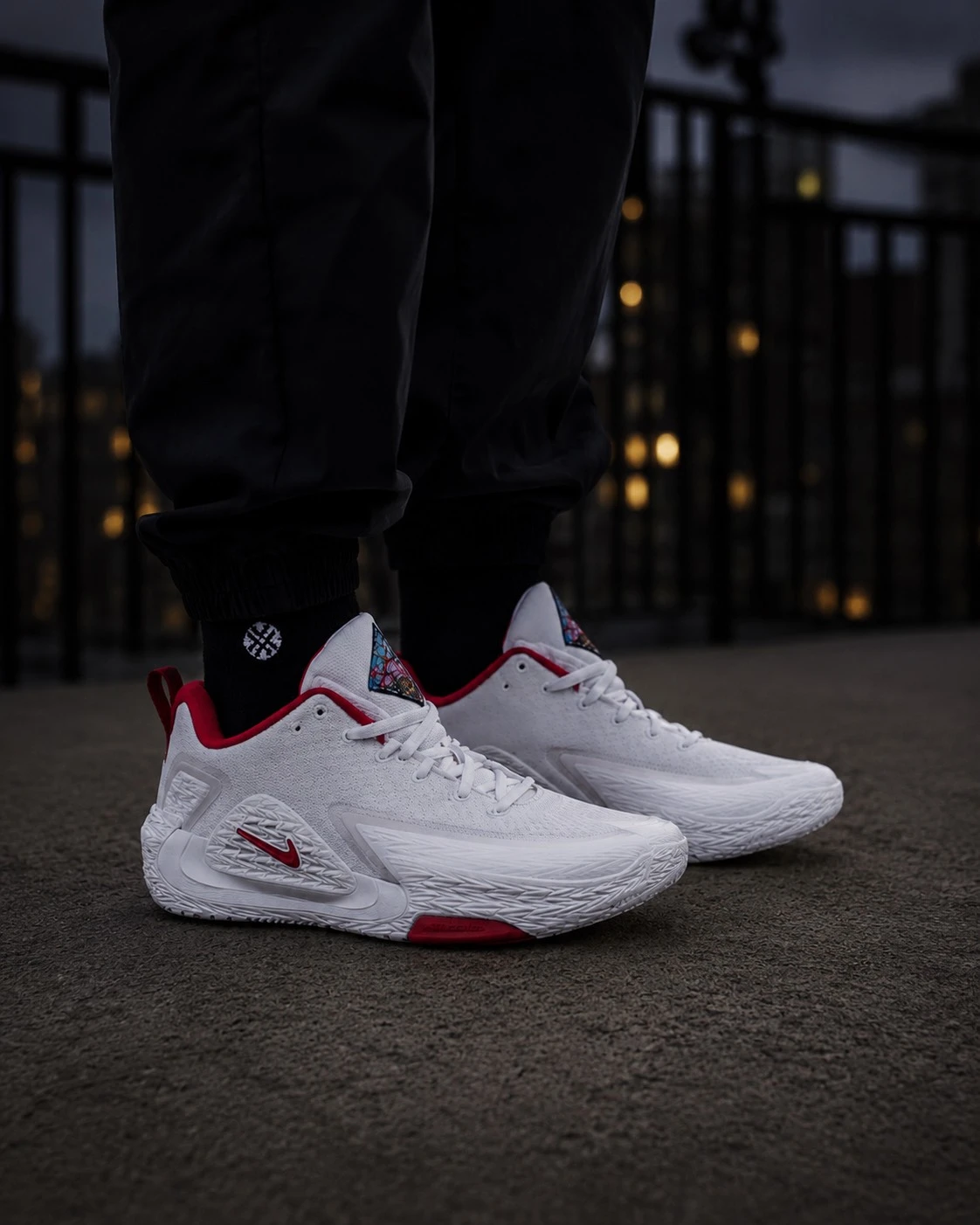 Nike S.T. Glow  耐磨緩震白紅籃球鞋 IQ1129-061