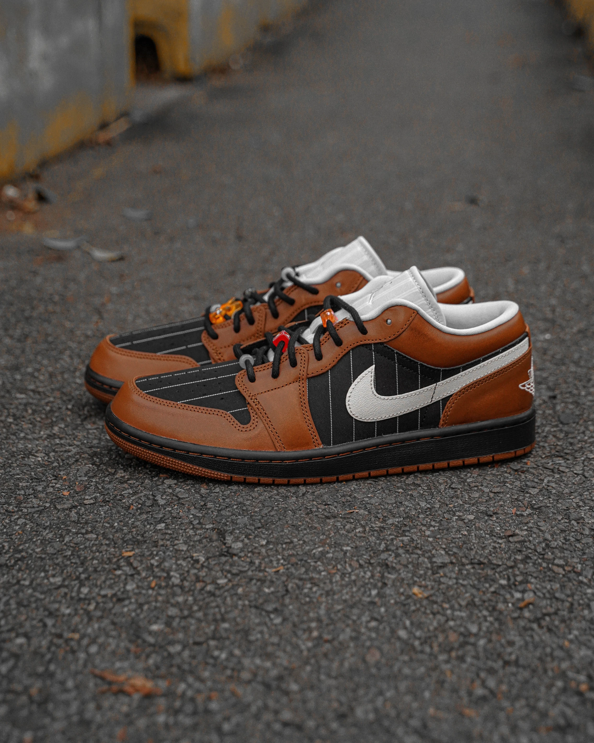 【爆款|現貨!】Air Jordan I Low "Light British Tan"西裝 棕黑 襯衫 男款 IR7560-010