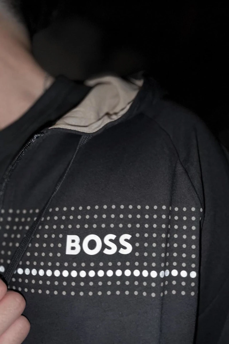 BOSS男胸前小logo連帽外套(黑)『二樓國際精品