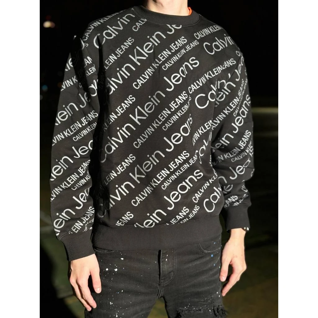 【Calvin Klein】滿版Logo|衛衣