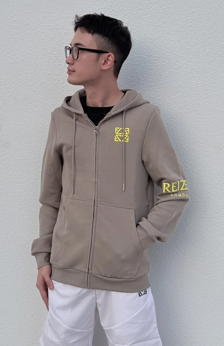 【Freizeit費瑞特】刺繡Logo連帽｜棉外套(煙霧灰)