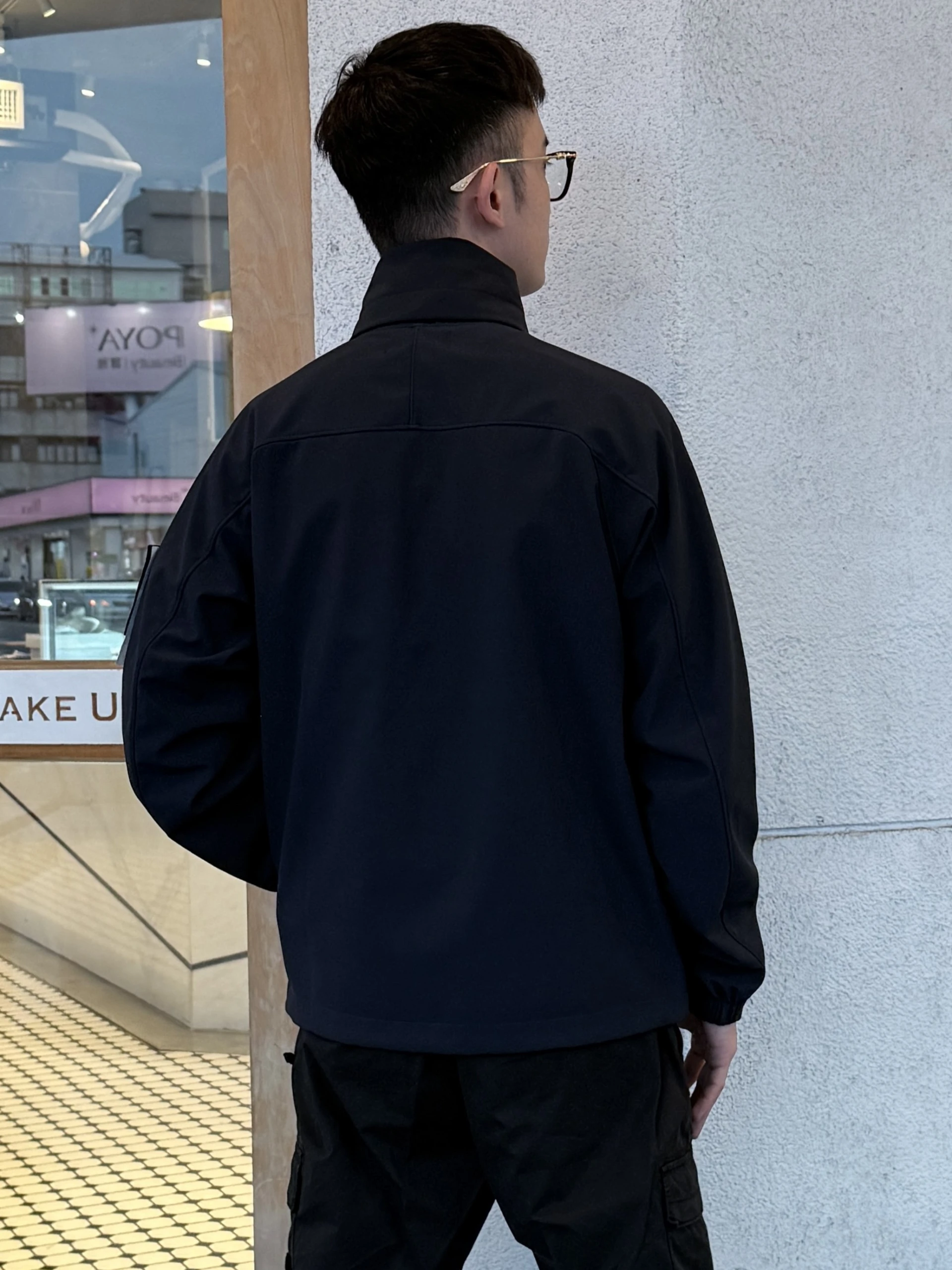 Stone Island羅盤臂章機能外套(深藍)
