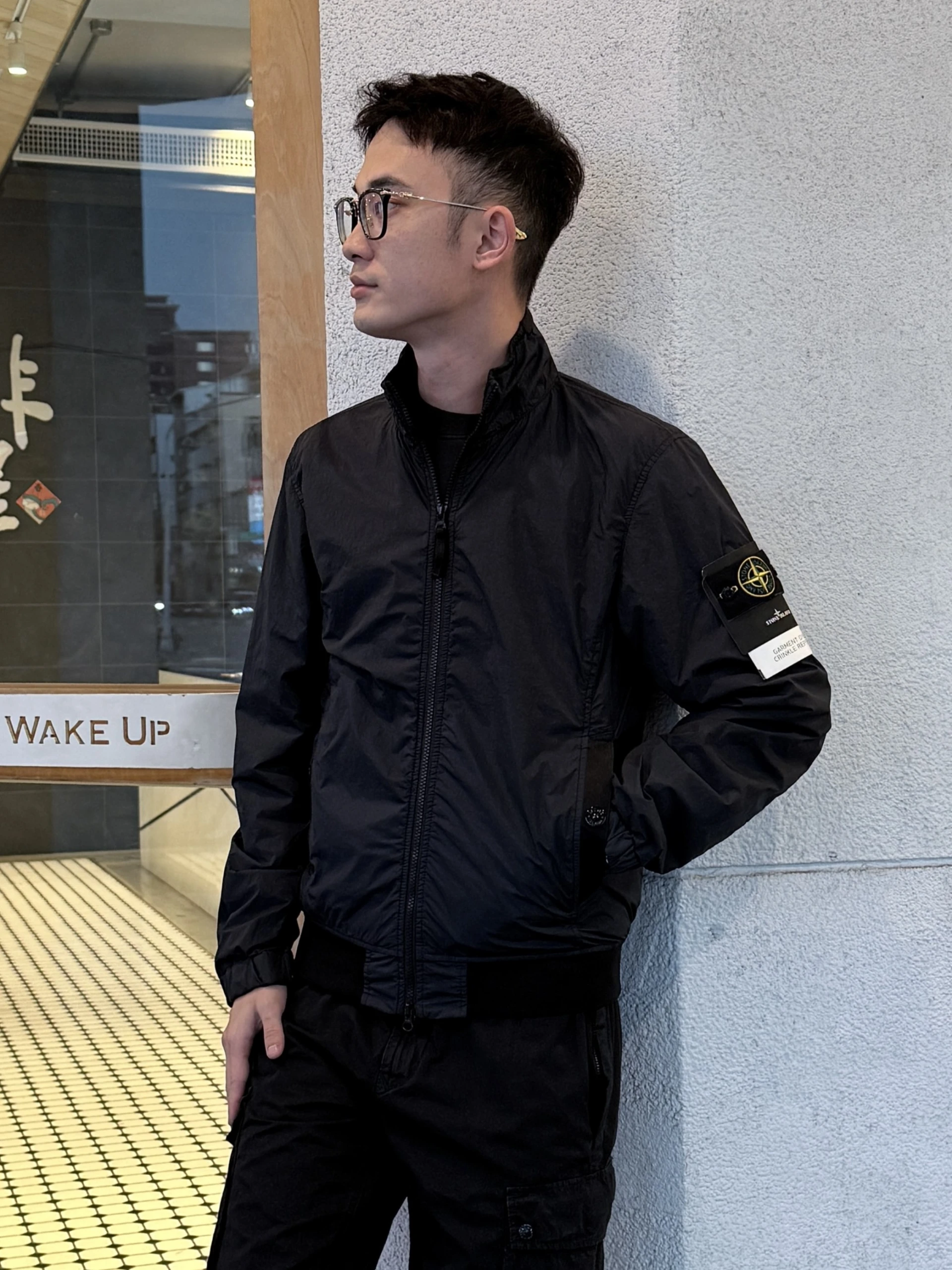 Stone Island 羅盤臂章飛行外套(深藍)