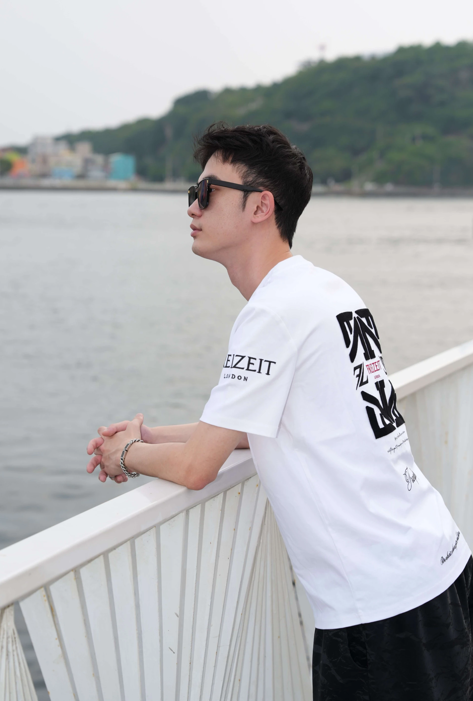 【Freizeit費瑞特】鏡像之域｜短袖(白)