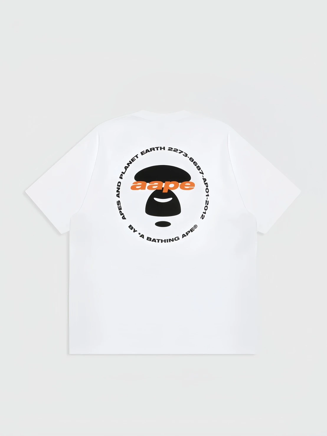 AAPE ·橘標星球短袖(黑/白)